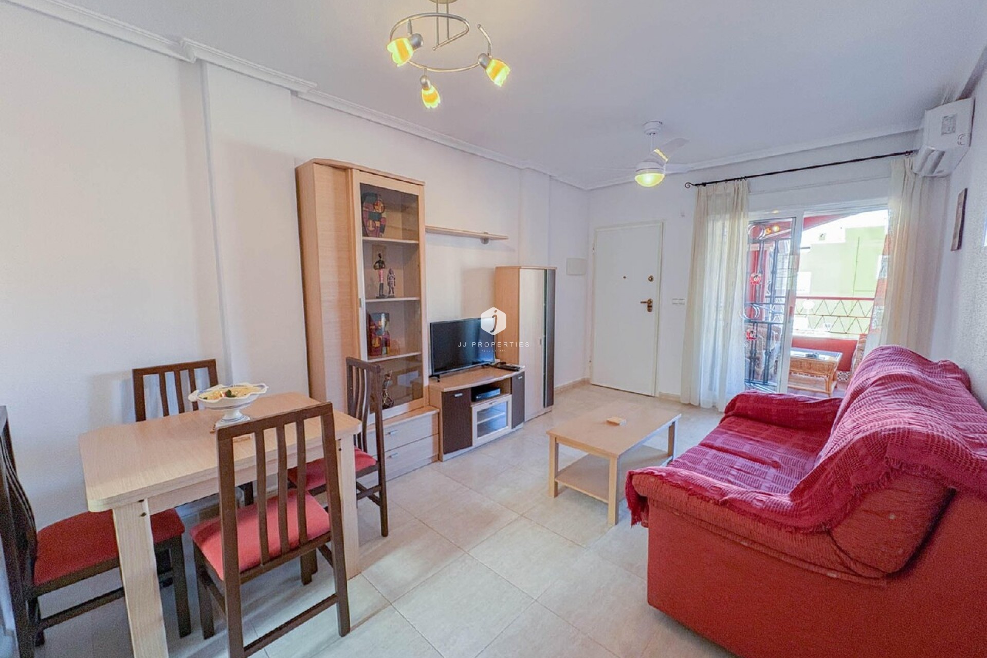 Resale - Apartment / flat -
Torrevieja - Costa Blanca