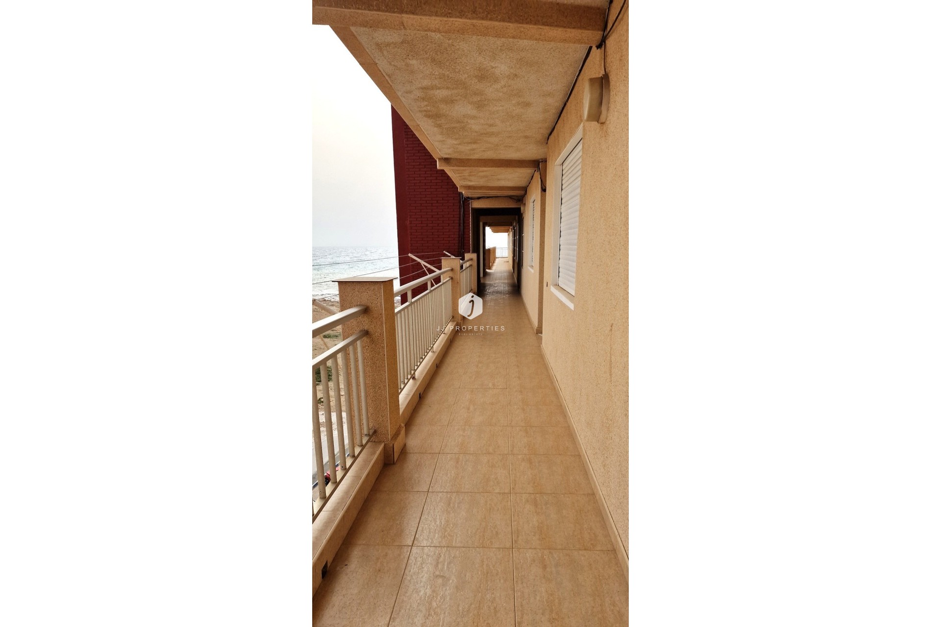 Resale - Apartment / flat -
Torrevieja - Costa Blanca