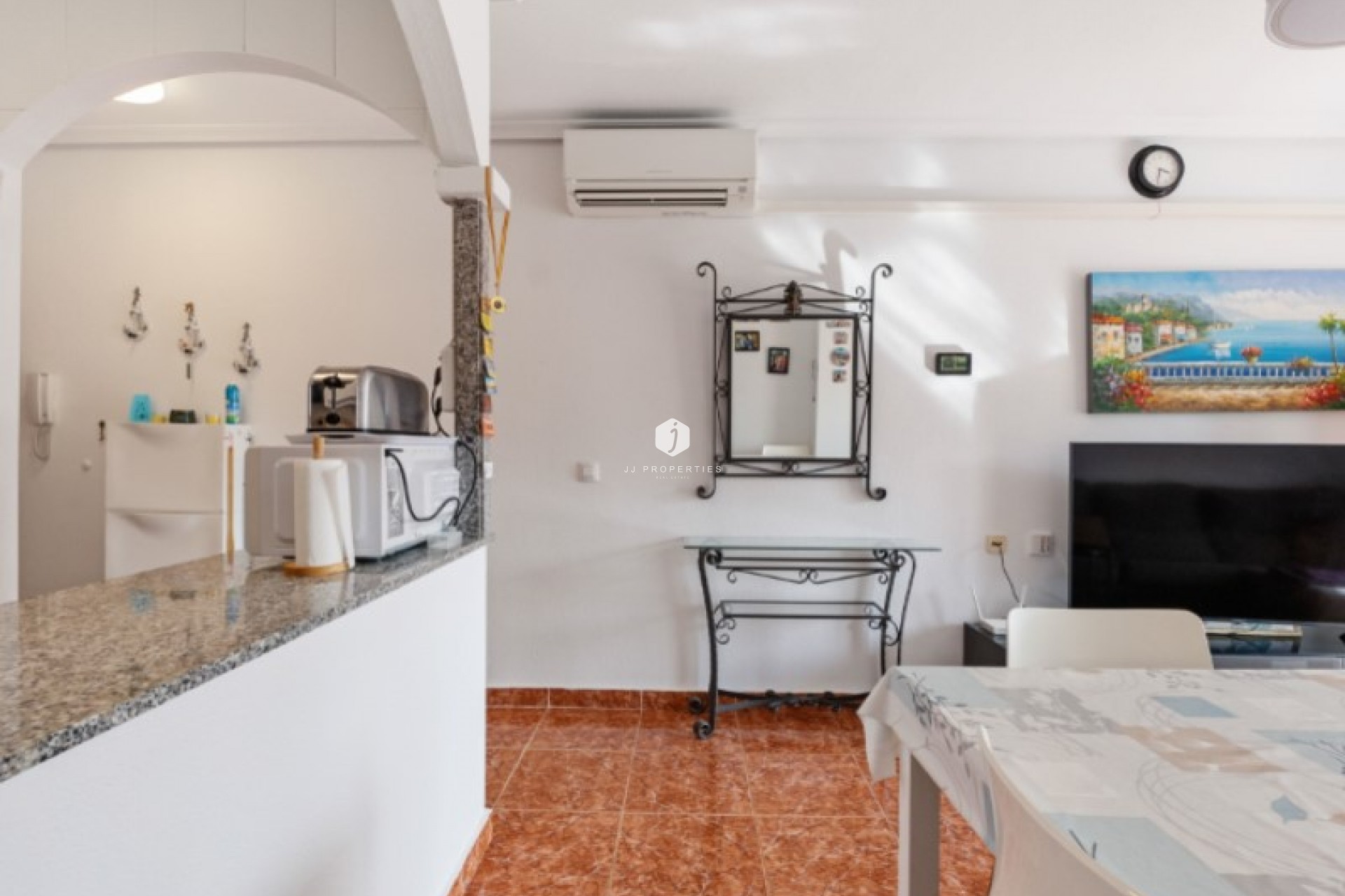 Resale - Apartment / flat -
Torrevieja - Costa Blanca