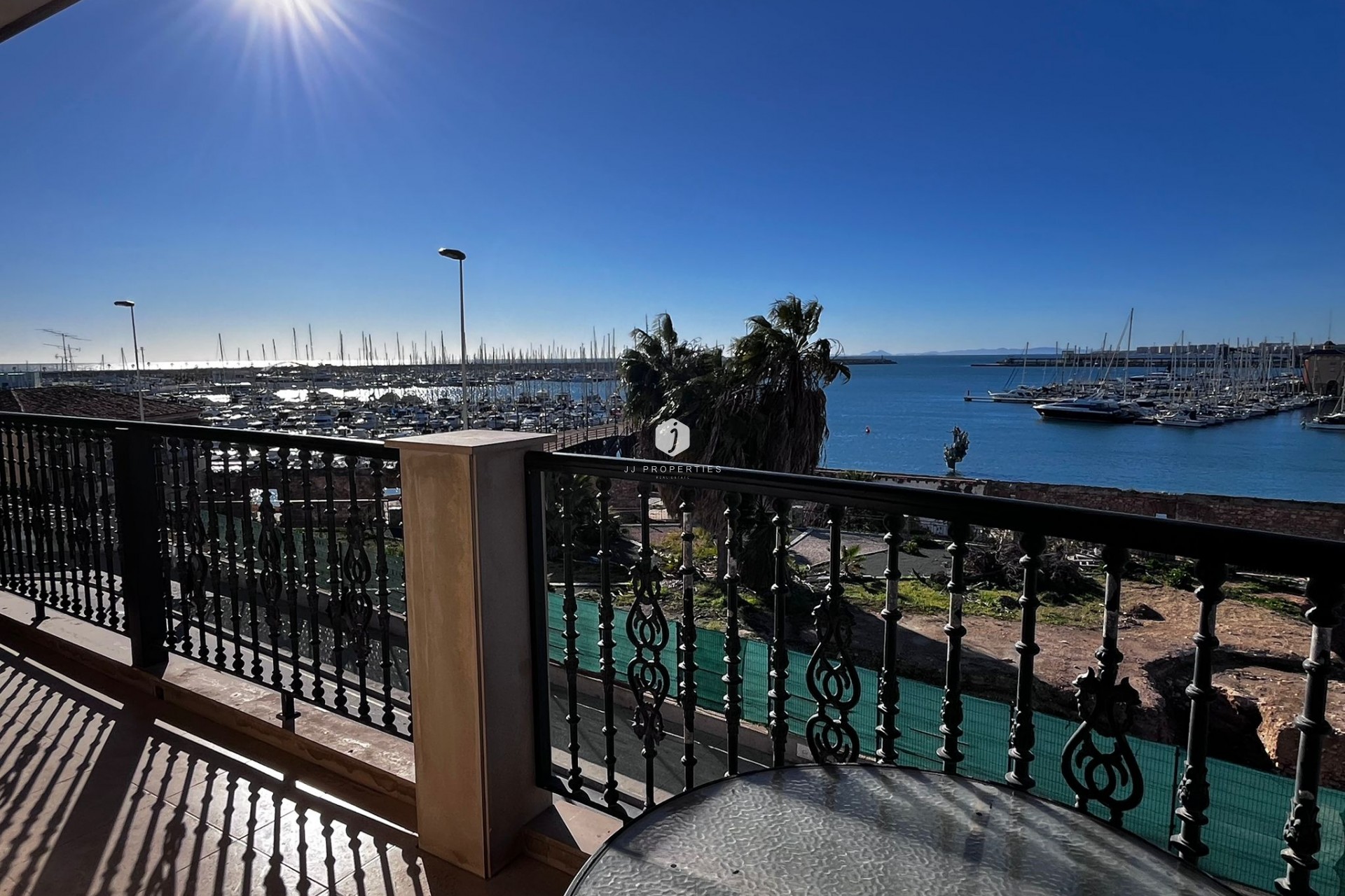 Resale - Apartment / flat -
Torrevieja - Costa Blanca