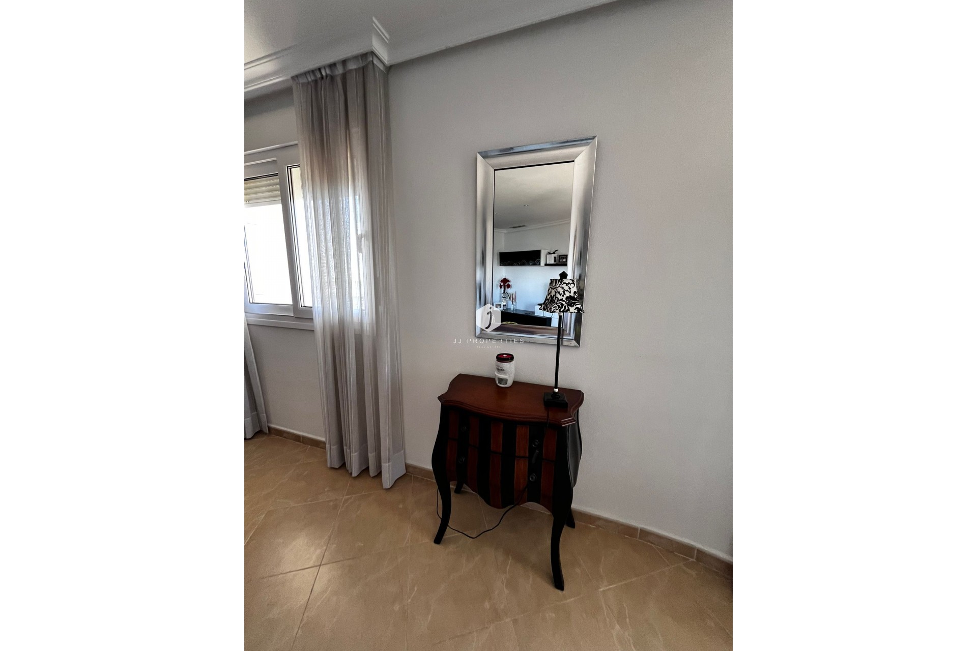 Resale - Apartment / flat -
Torrevieja - Costa Blanca