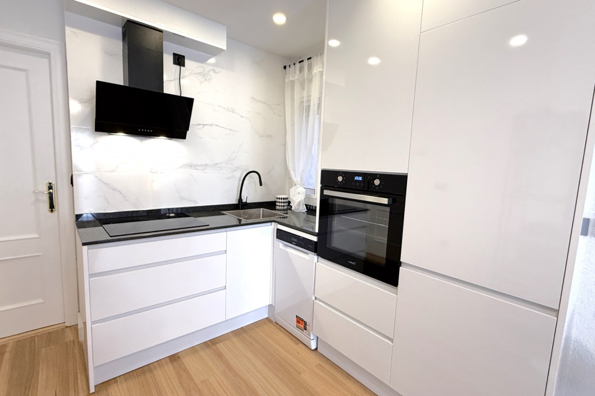 Resale - Apartment / flat -
Torrevieja - Costa Blanca