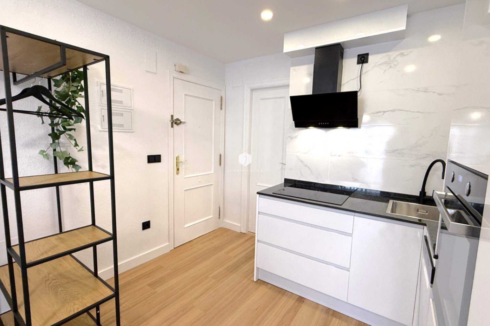 Resale - Apartment / flat -
Torrevieja - Costa Blanca