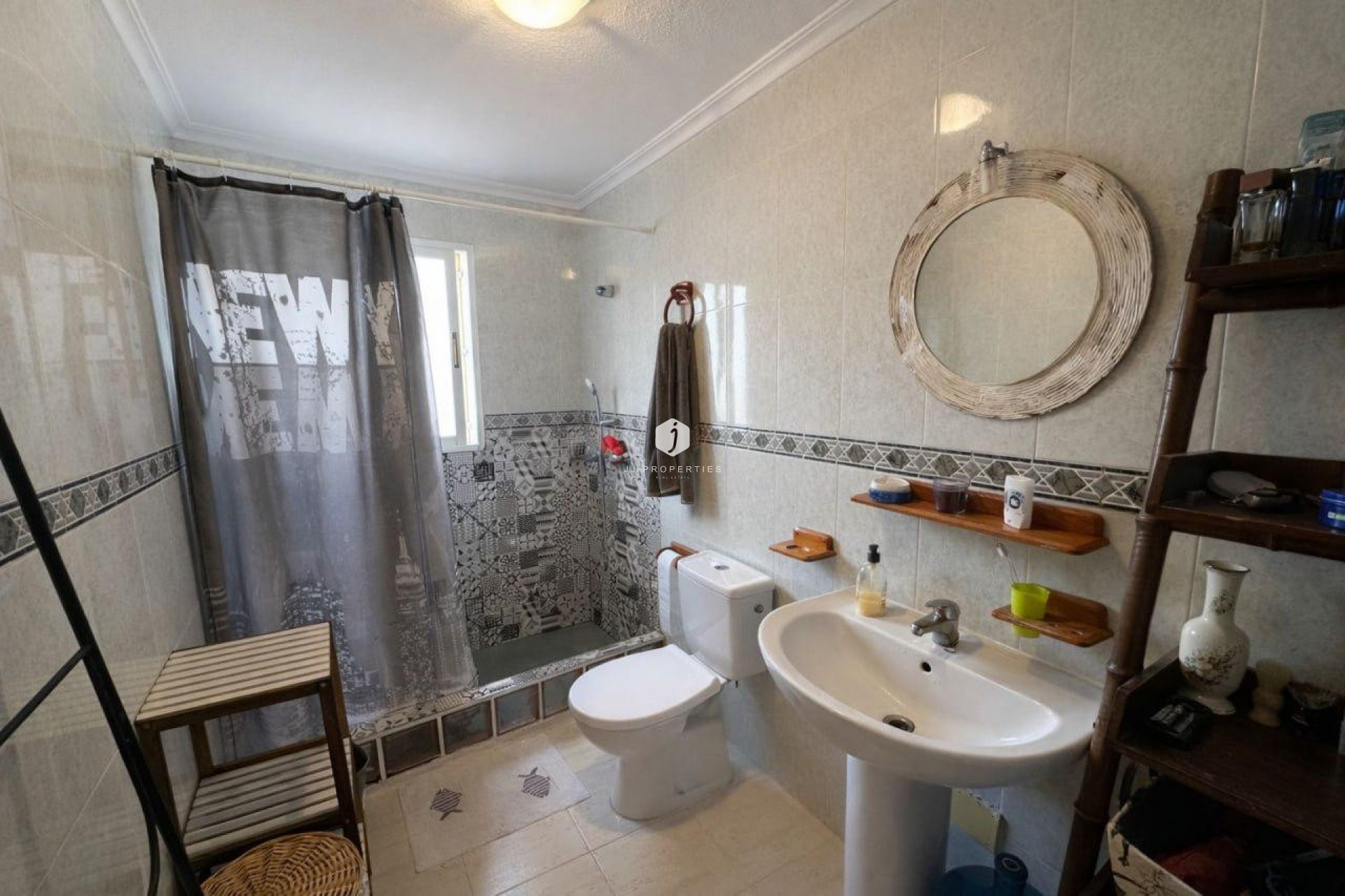 Resale - Apartment / flat -
Torrevieja - Costa Blanca