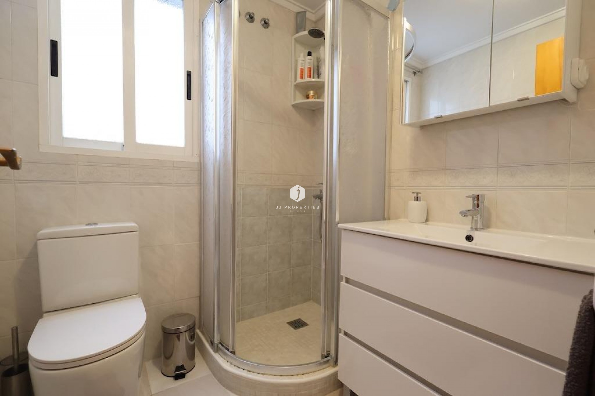 Resale - Apartment / flat -
Torrevieja - Costa Blanca