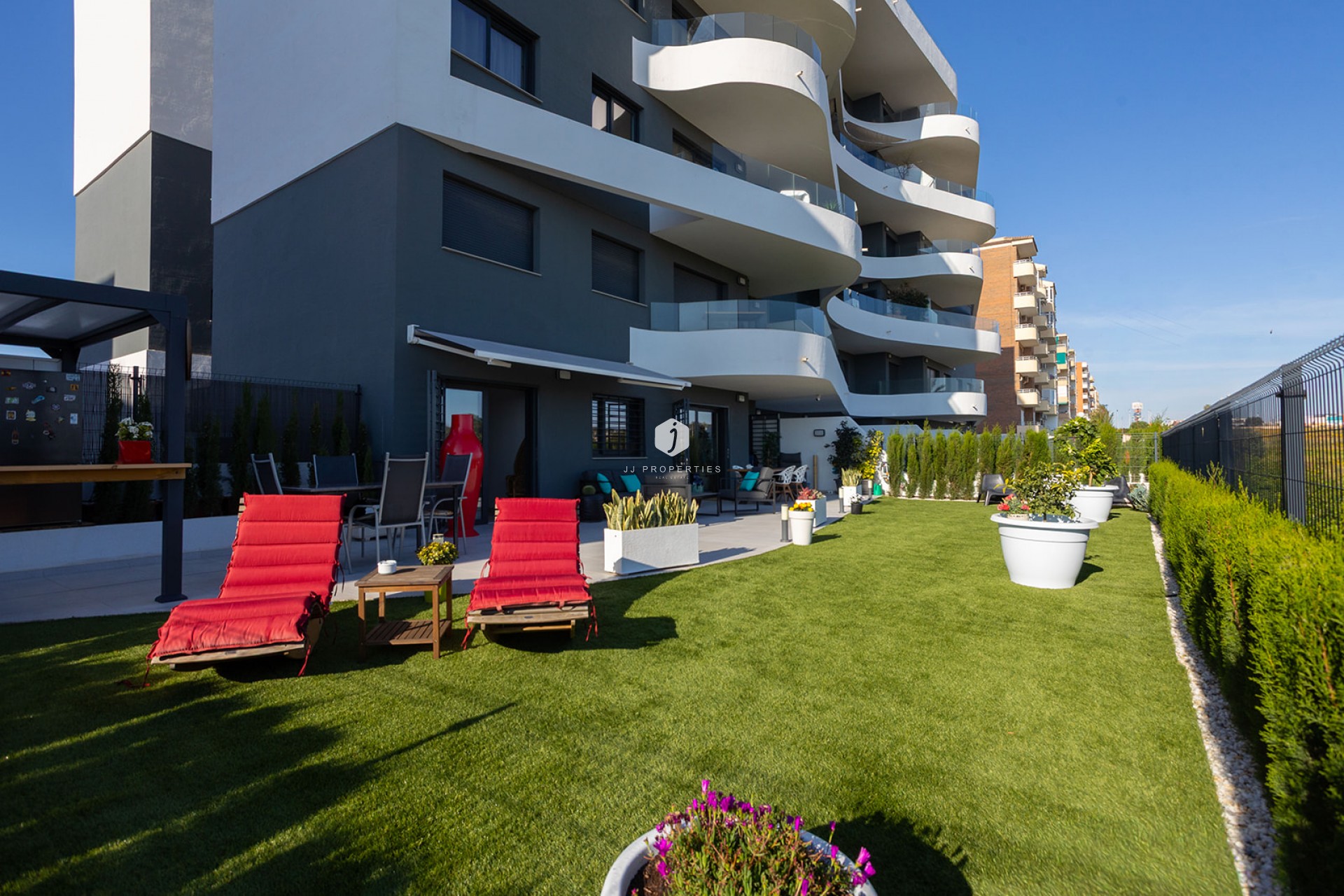 Resale - Apartment / flat -
Torrevieja - Costa Blanca