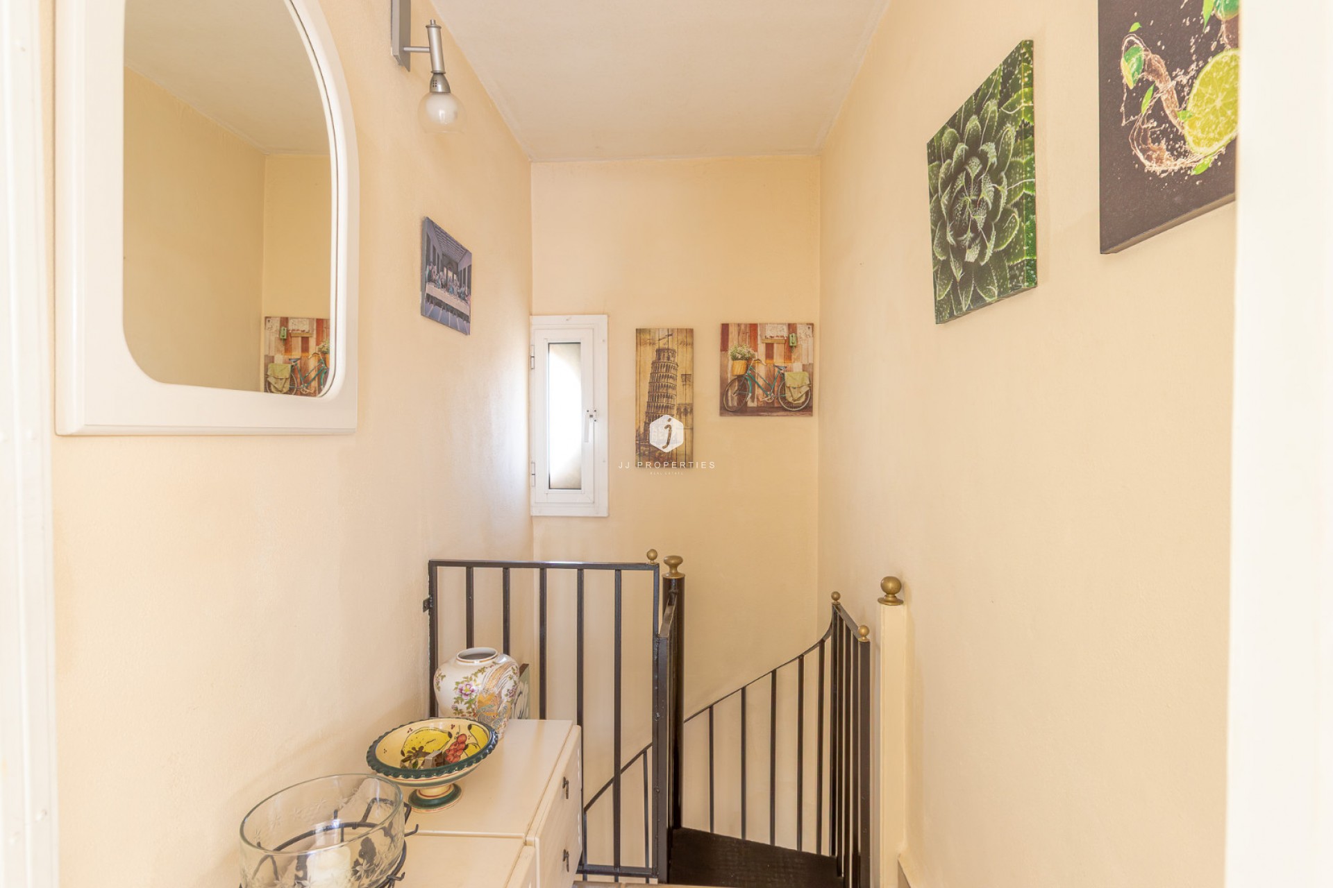 Resale - Apartment / flat -
Torrevieja - Costa Blanca