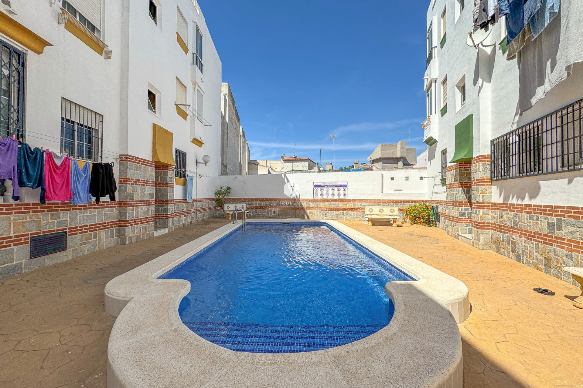 Resale - Apartment / flat -
Torrevieja - Costa Blanca
