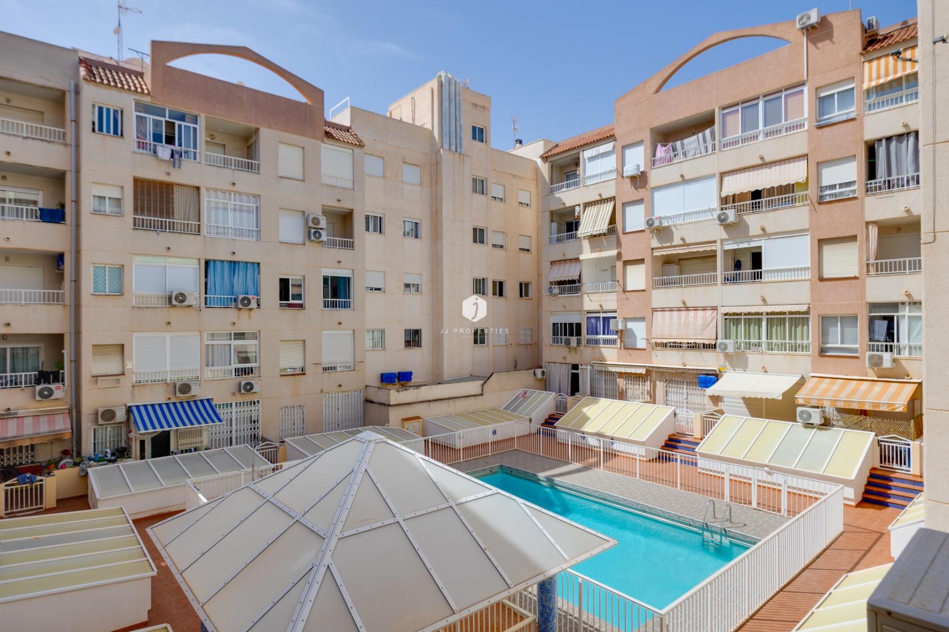 Resale - Apartment / flat -
Torrevieja - Costa Blanca