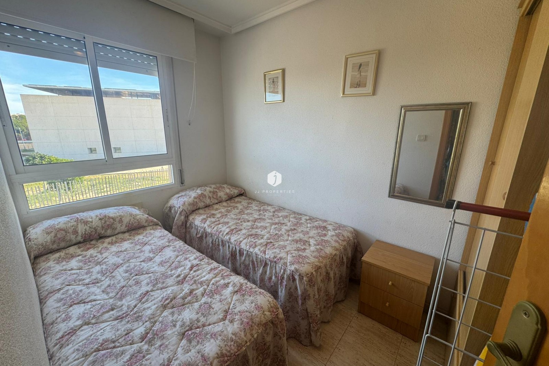 Resale - Apartment / flat -
Torrevieja - Costa Blanca