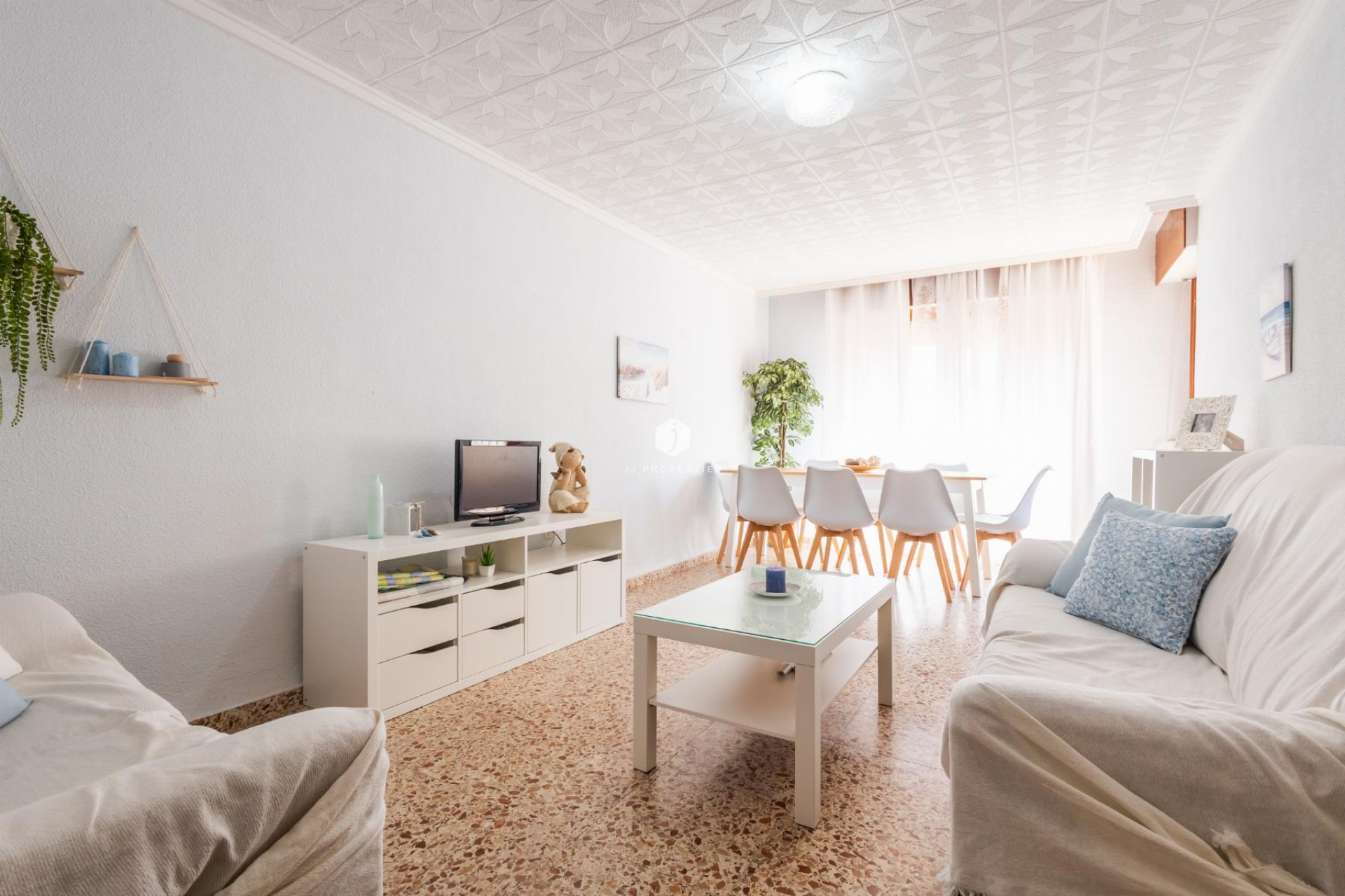 Resale - Apartment / flat -
Torrevieja - Costa Blanca