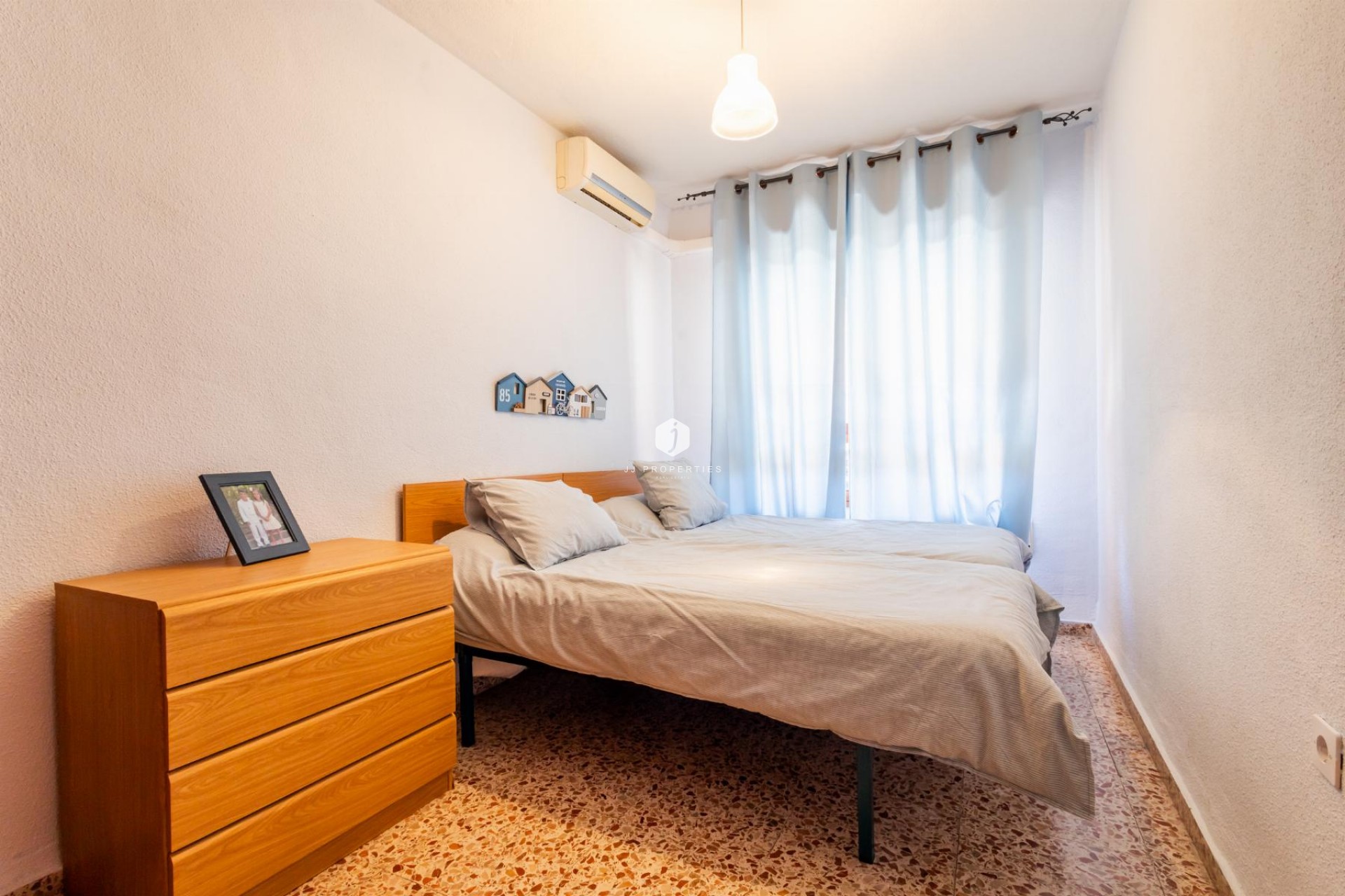 Resale - Apartment / flat -
Torrevieja - Costa Blanca