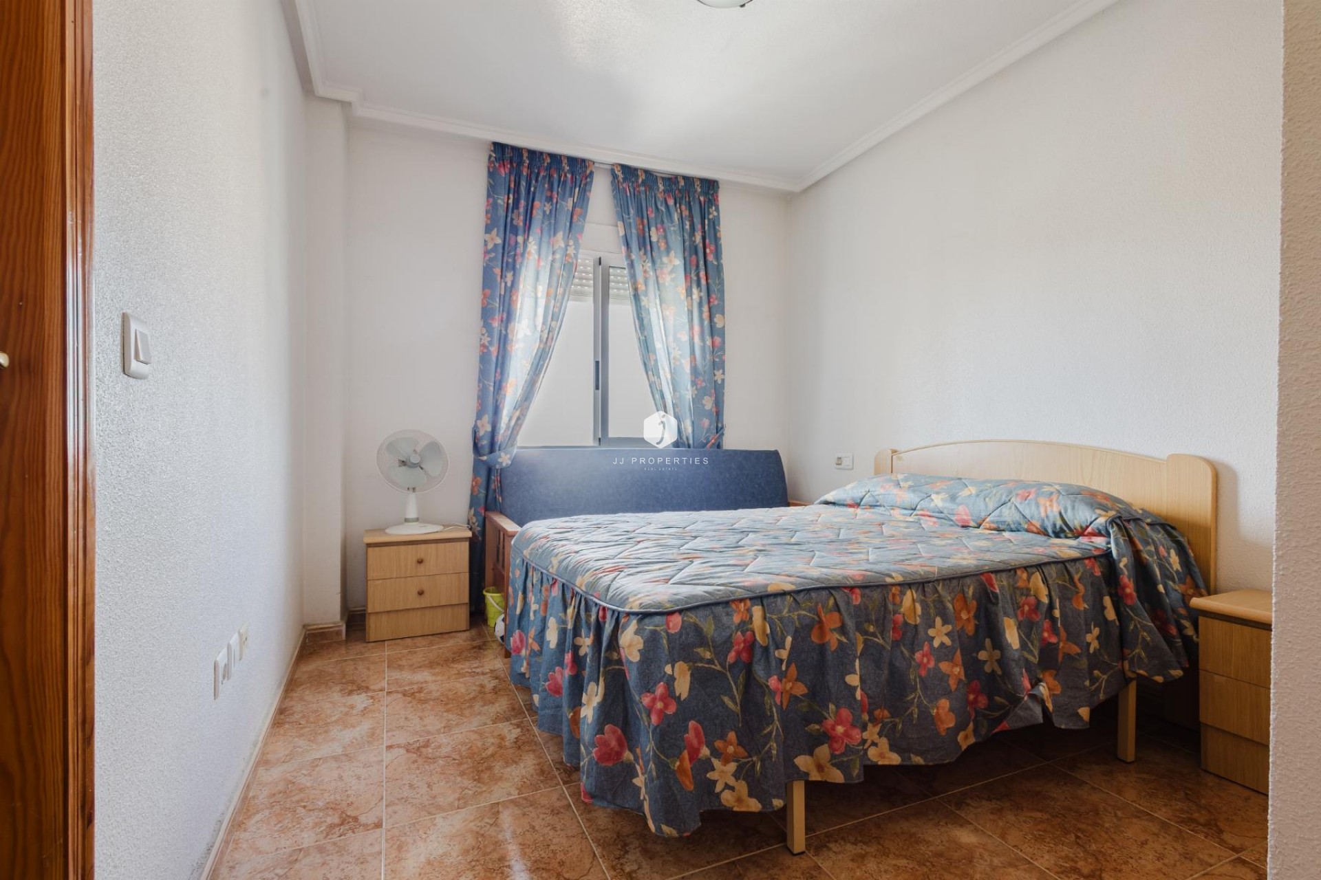 Resale - Apartment / flat -
Torrevieja - Costa Blanca
