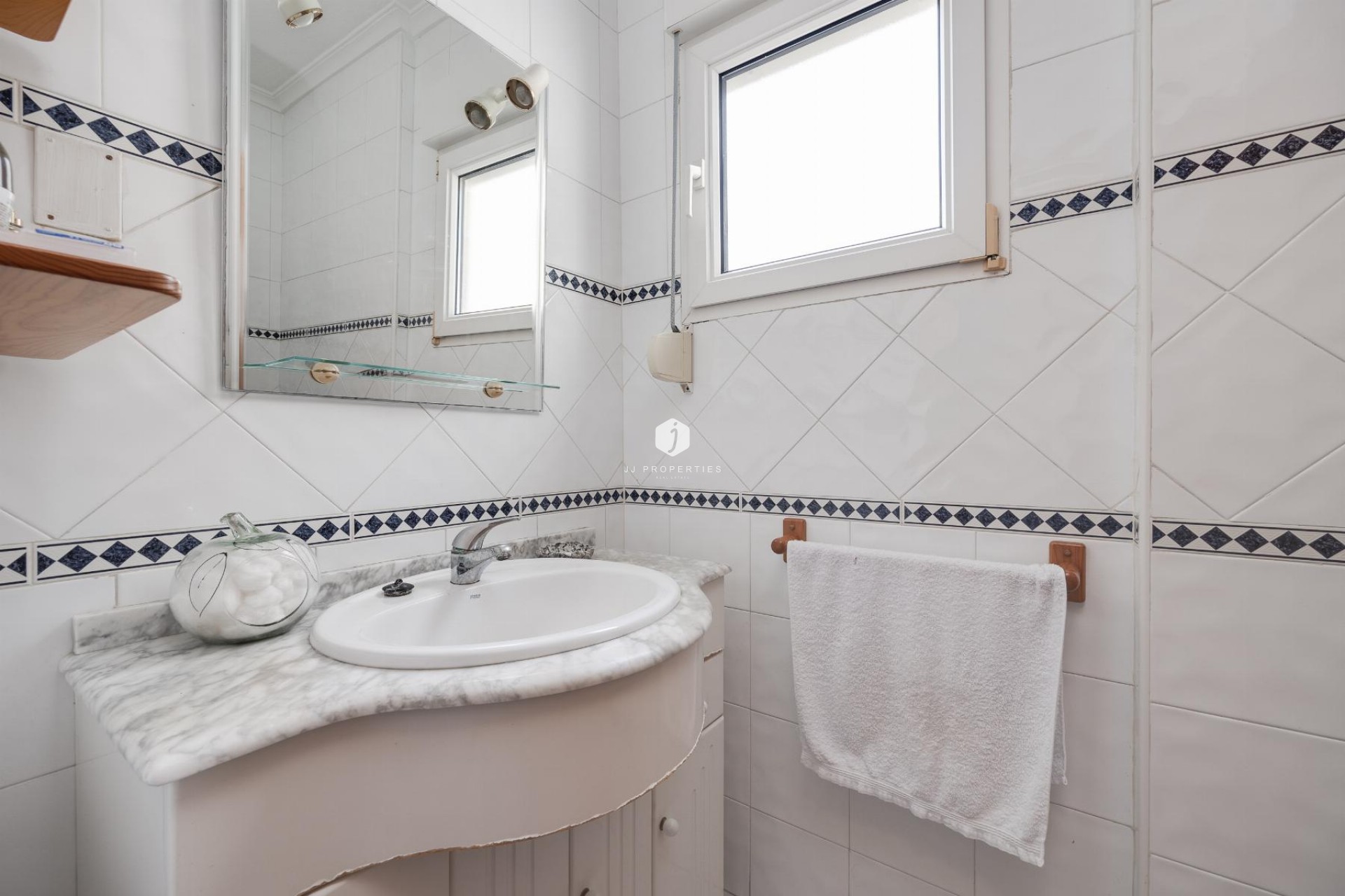 Resale - Apartment / flat -
Torrevieja - Costa Blanca
