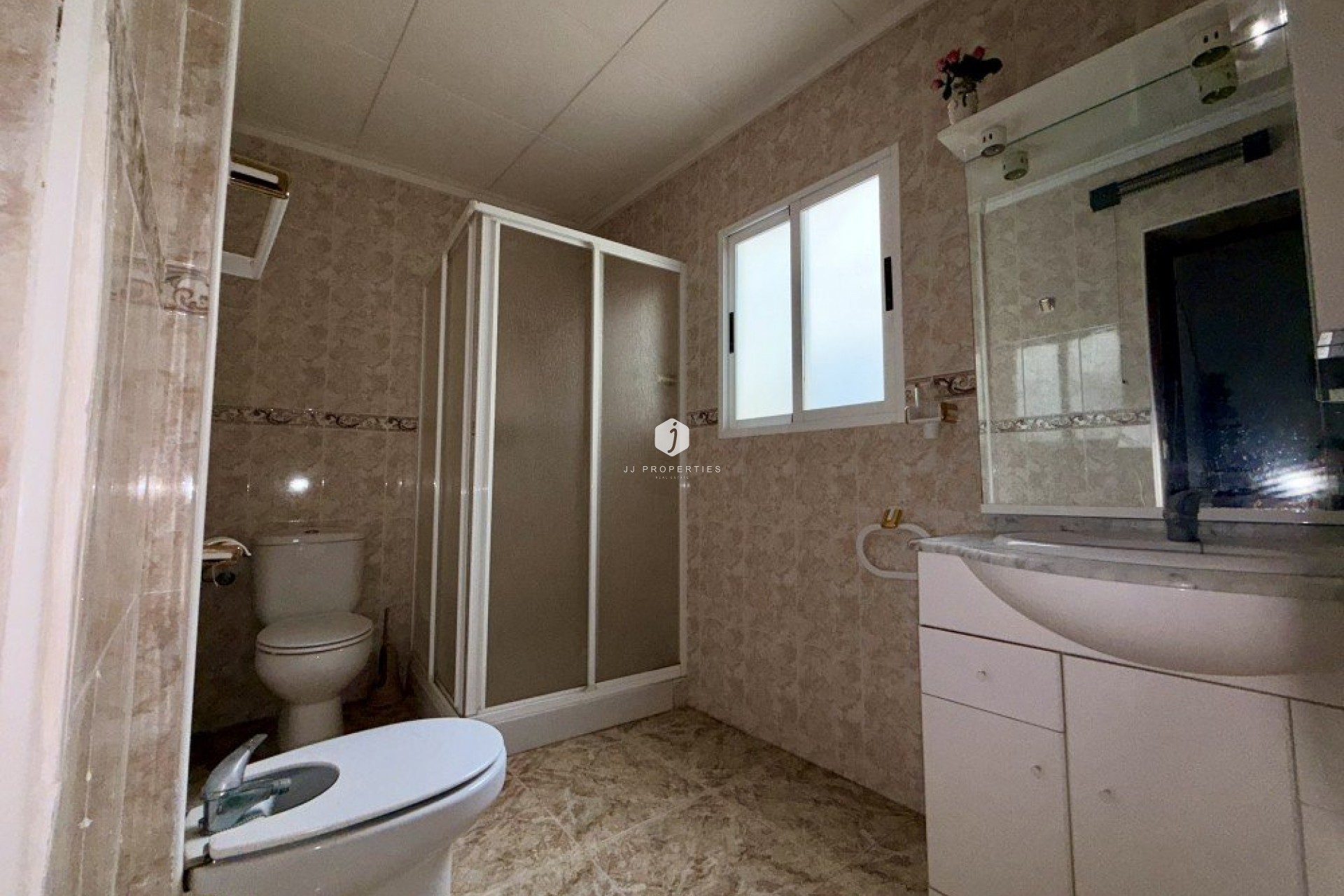 Resale - Apartment / flat -
Torrevieja - Costa Blanca