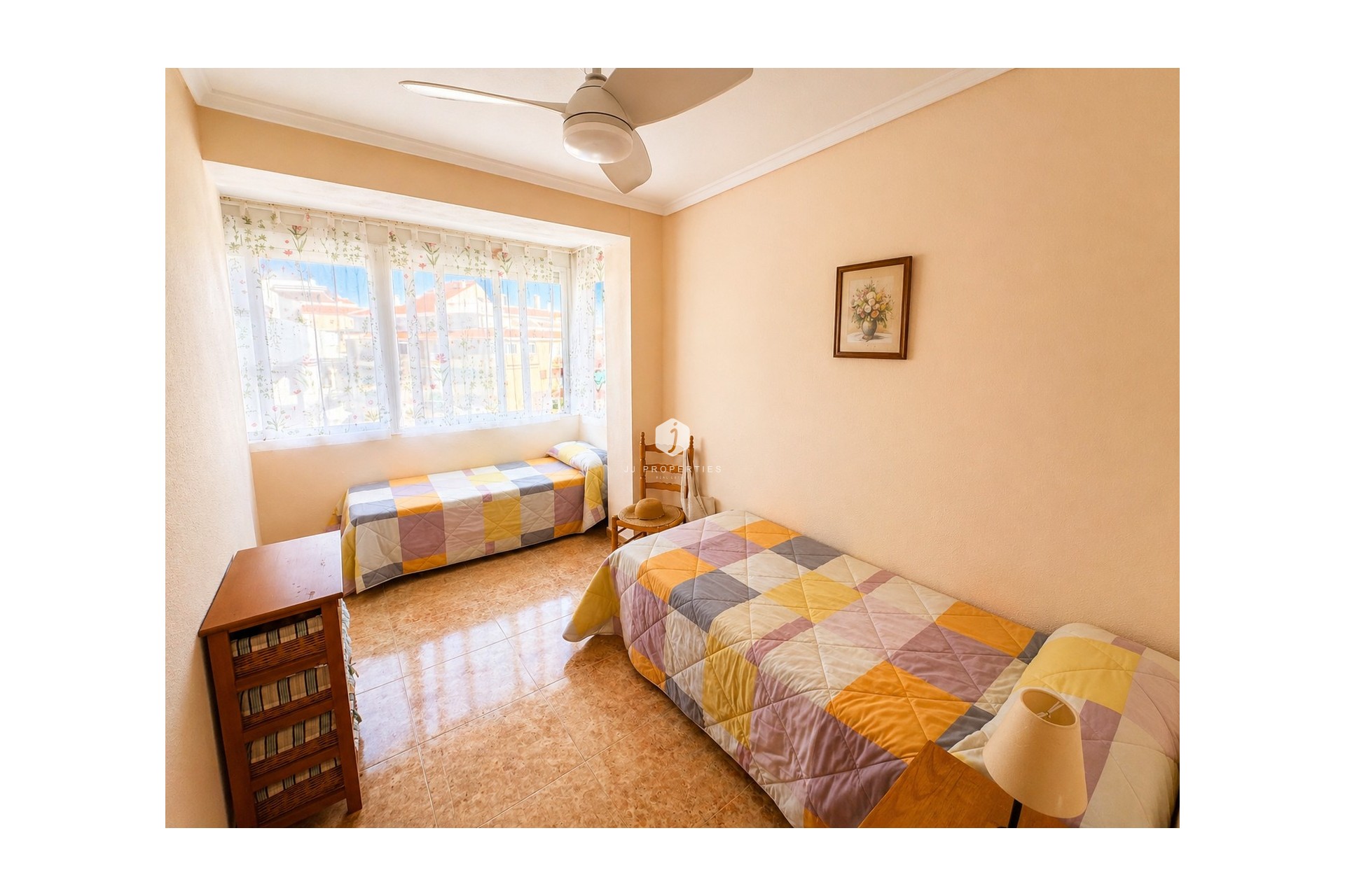 Resale - Apartment / flat -
Torrevieja - Costa Blanca