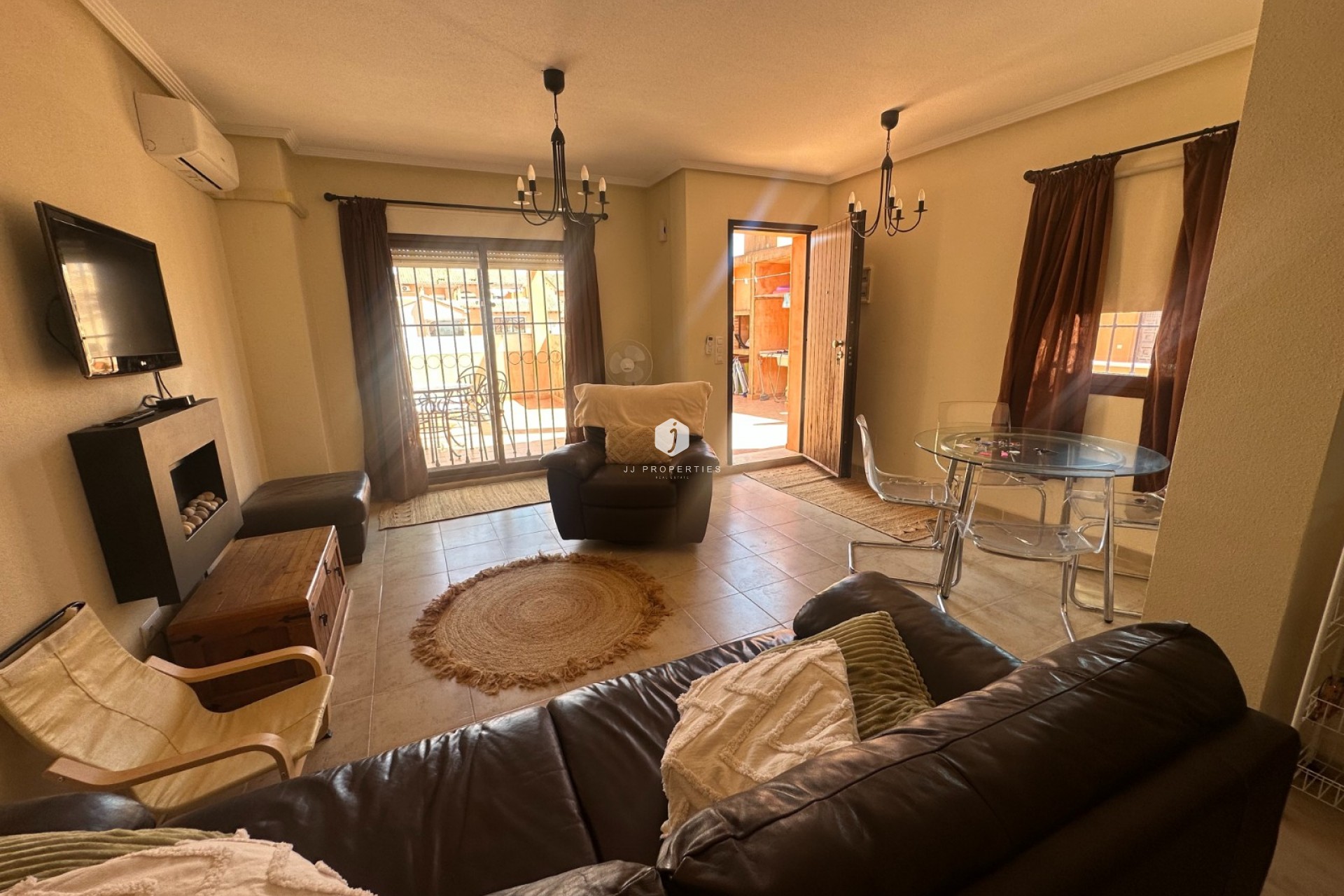 Resale - Apartment / flat -
Torrevieja - Costa Blanca