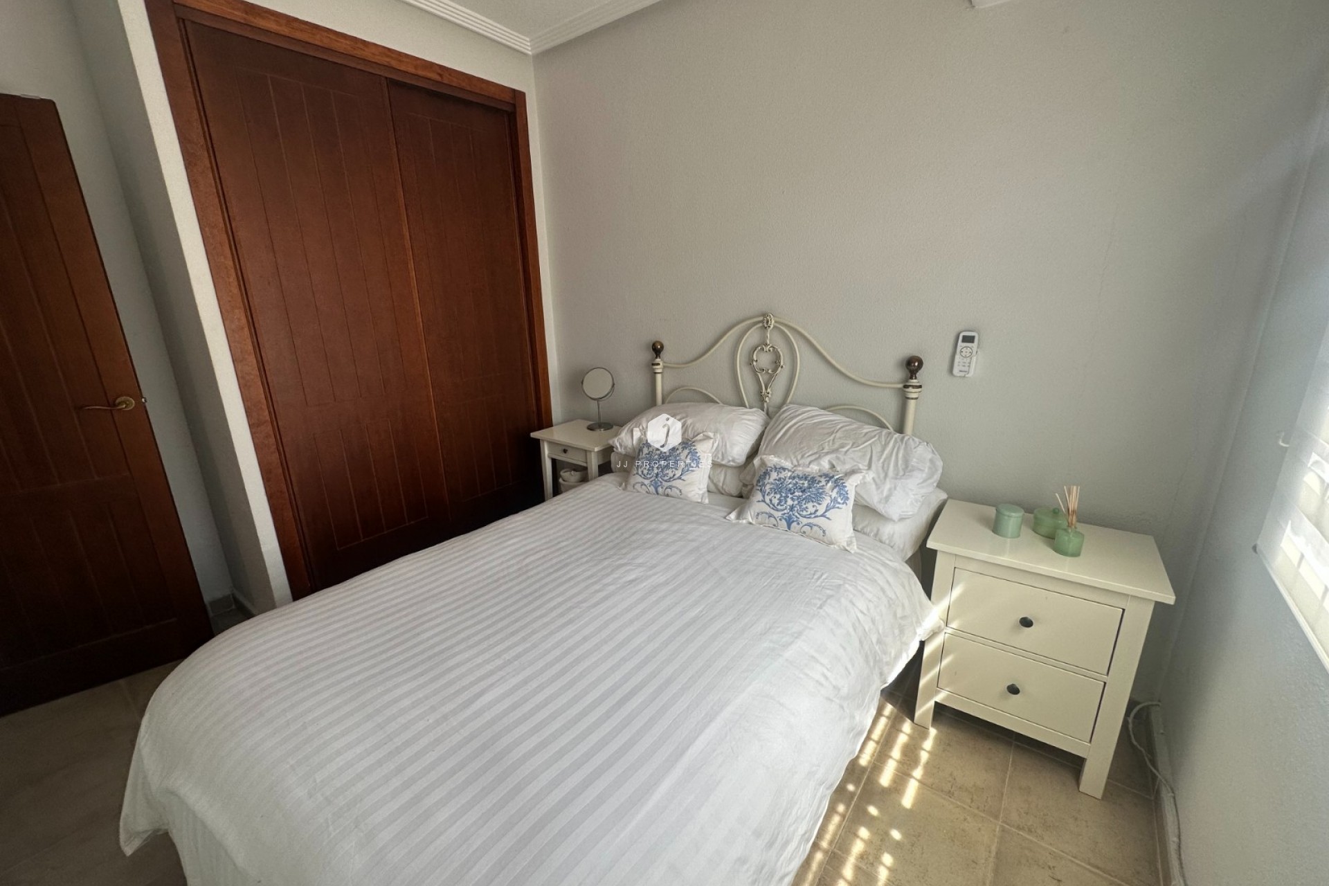 Resale - Apartment / flat -
Torrevieja - Costa Blanca