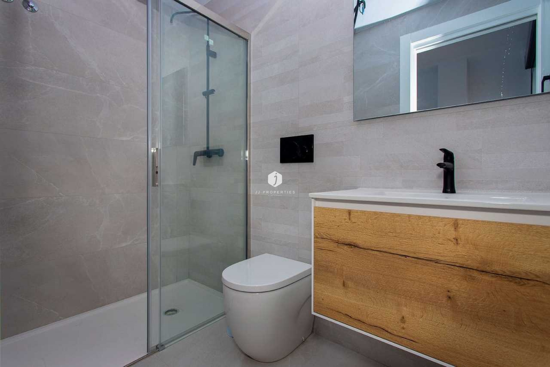 Resale - Apartment / flat -
Torrevieja - Costa Blanca