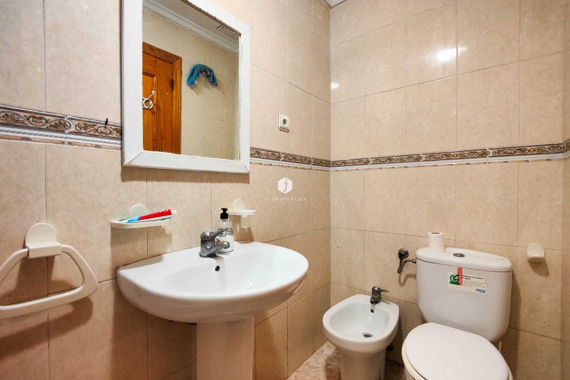 Resale - Apartment / flat -
Torrevieja - Costa Blanca
