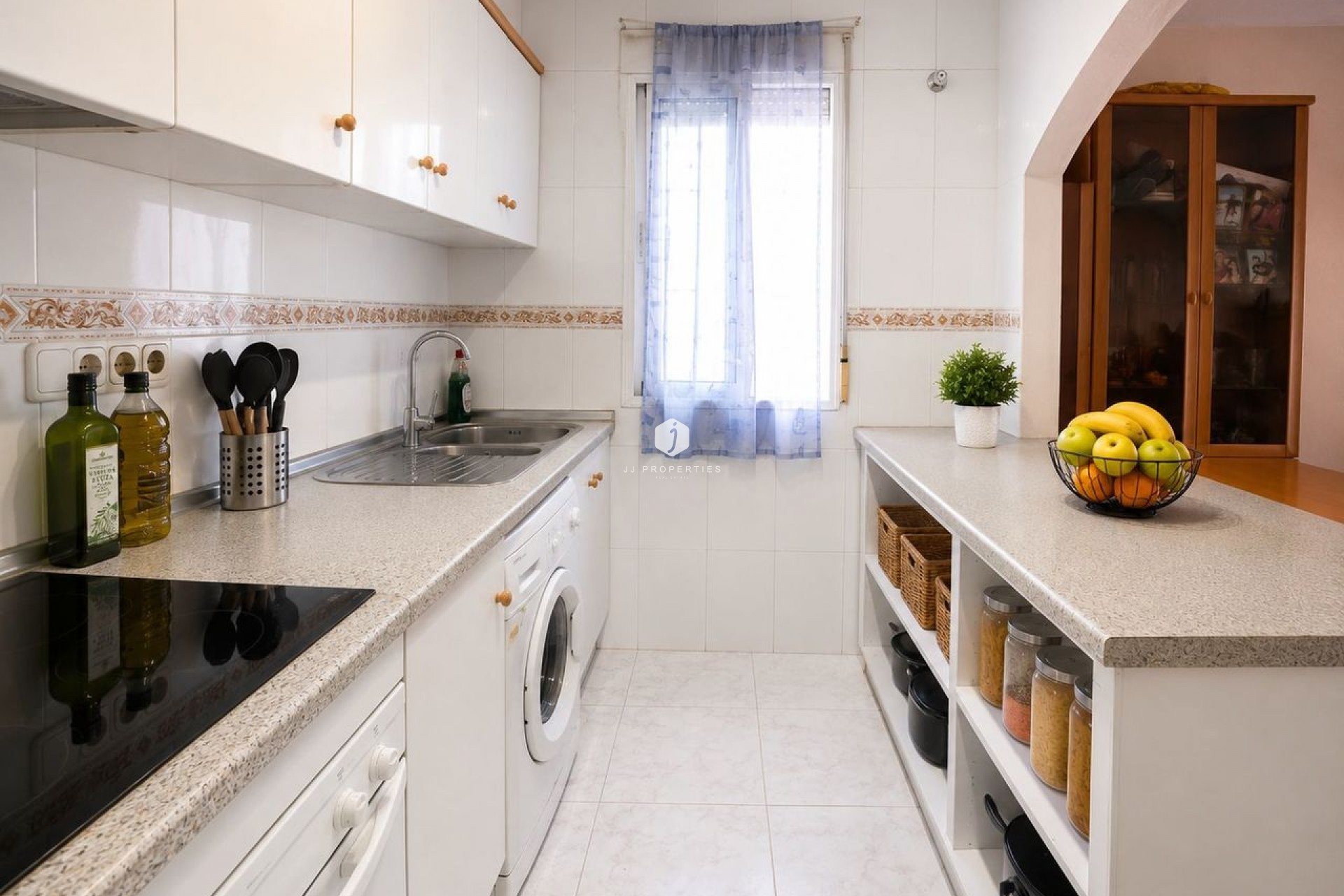 Resale - Apartment / flat -
Torrevieja - Costa Blanca