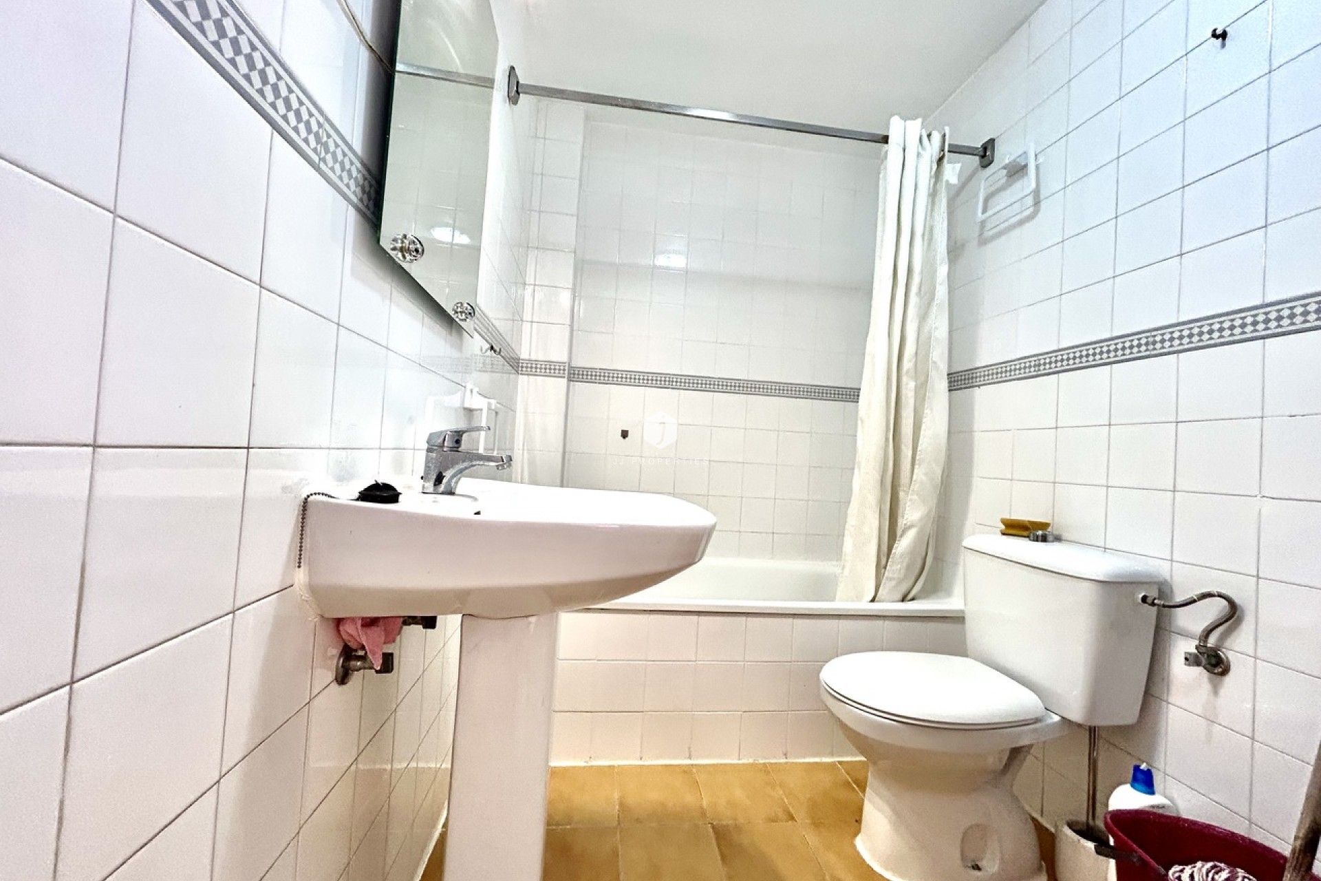 Resale - Apartment / flat -
Torrevieja - Costa Blanca