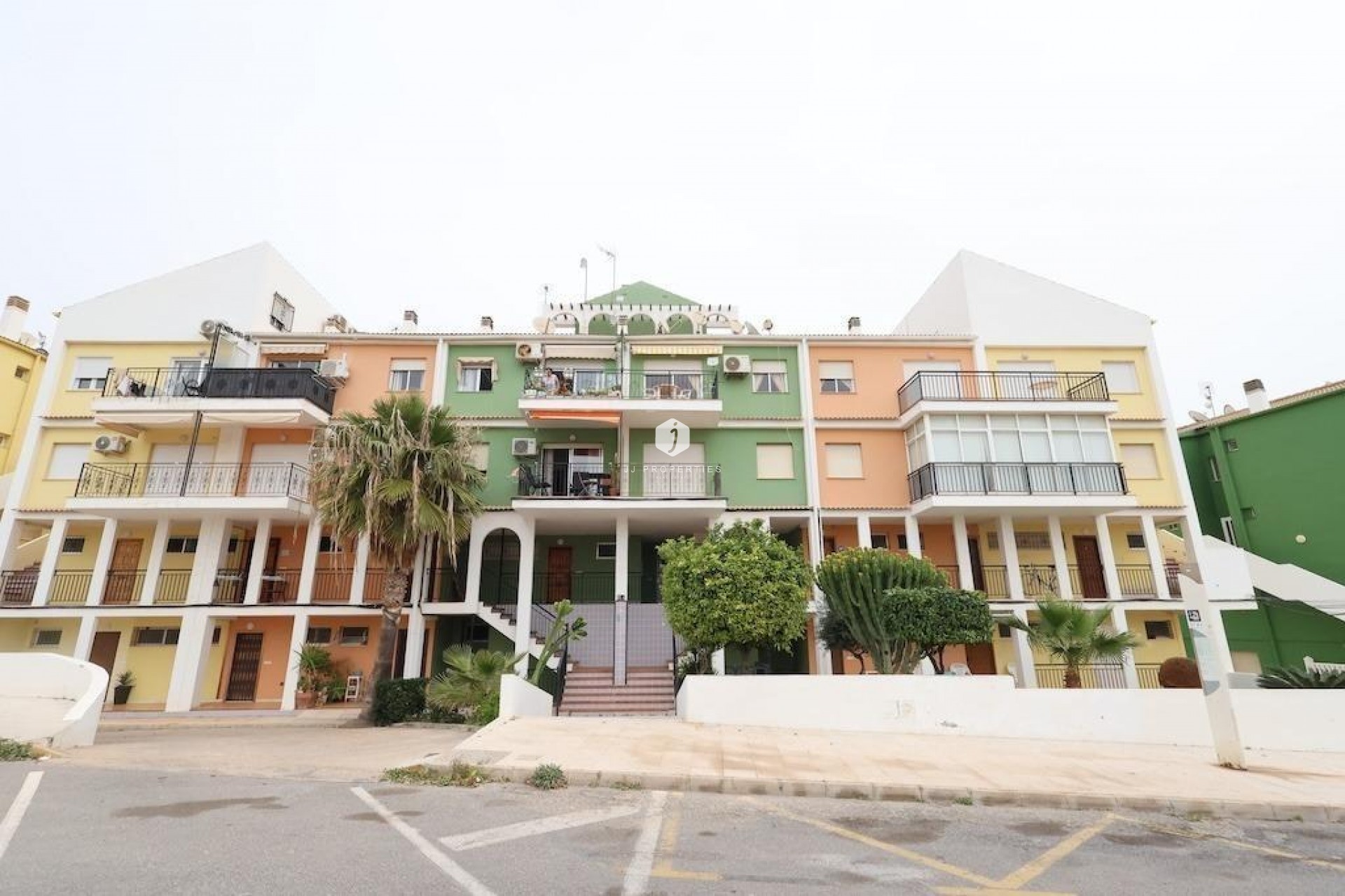 Resale - Apartment / flat -
Torrevieja - Costa Blanca