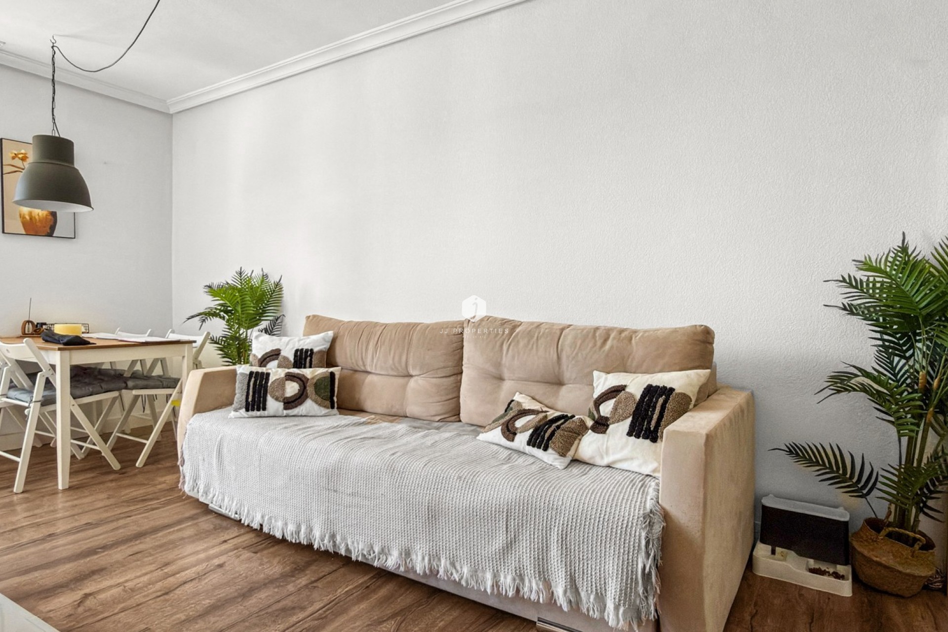 Resale - Apartment / flat -
Torrevieja - Costa Blanca