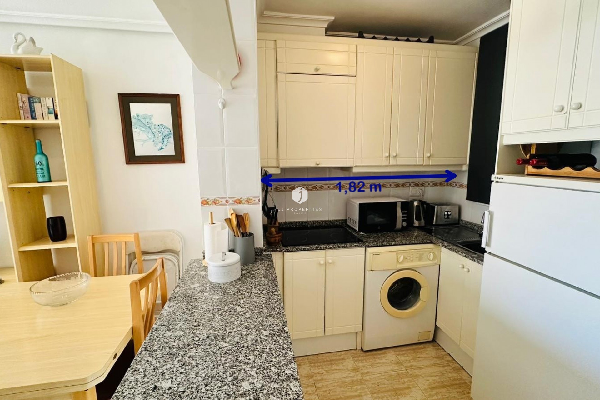 Resale - Apartment / flat -
Torrevieja - Costa Blanca