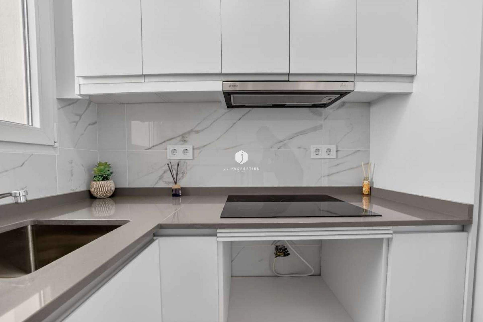 Resale - Apartment / flat -
Torrevieja - Costa Blanca