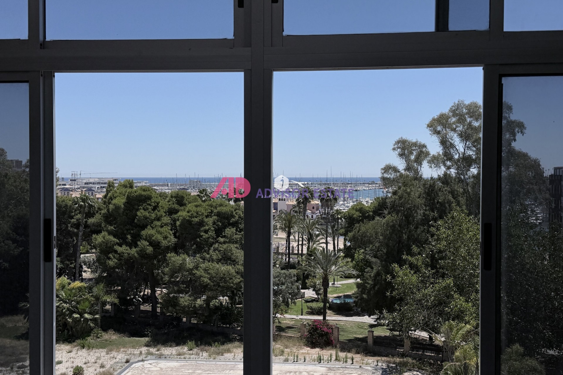 Resale - Apartment / flat -
Torrevieja - Costa Blanca