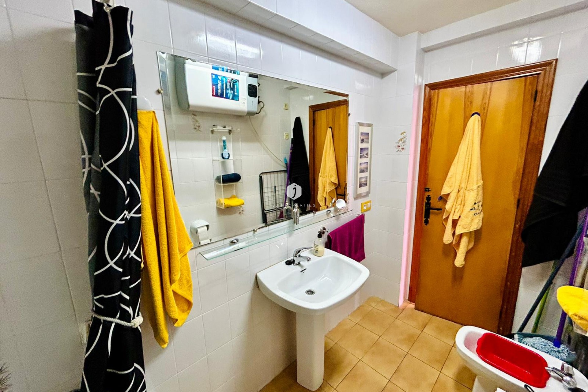 Resale - Apartment / flat -
Torrevieja - Costa Blanca