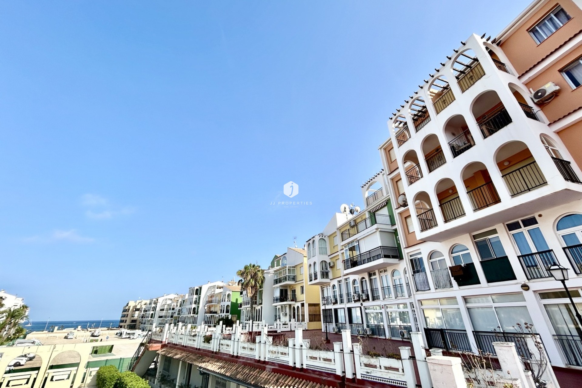 Resale - Apartment / flat -
Torrevieja - Costa Blanca