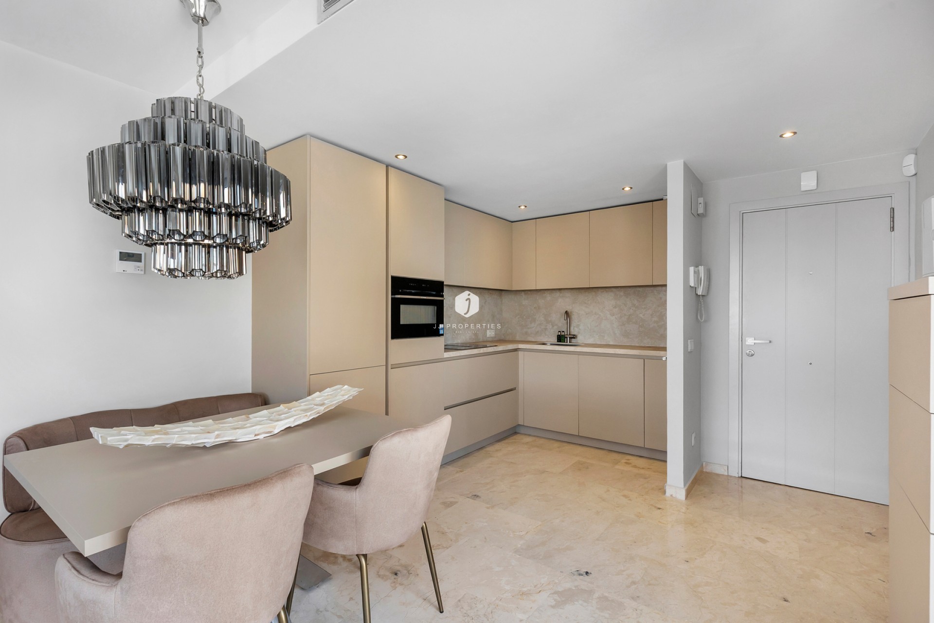 Resale - Apartment / flat -
Torrevieja - Costa Blanca