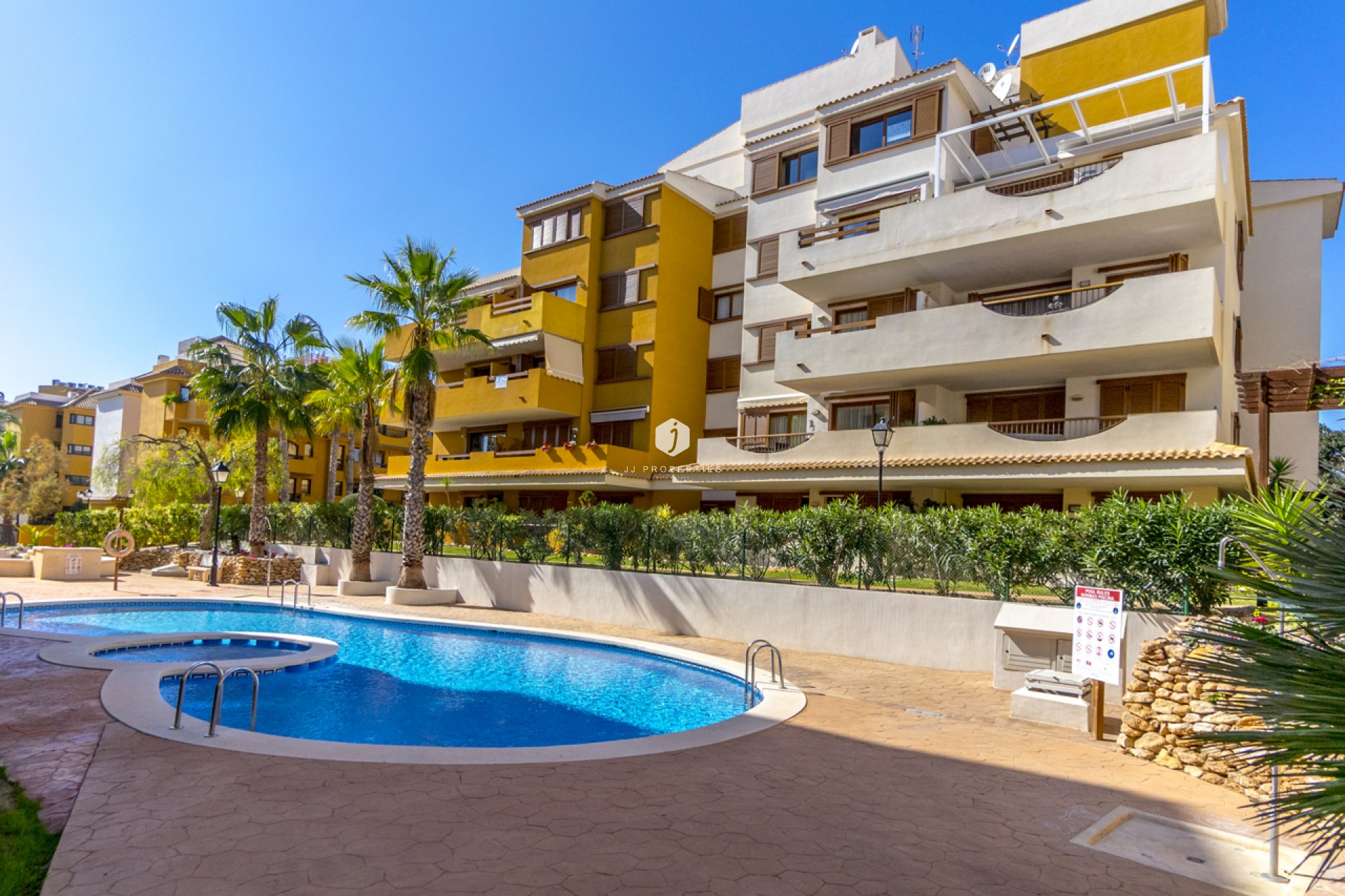 Resale - Apartment / flat -
Torrevieja - Costa Blanca