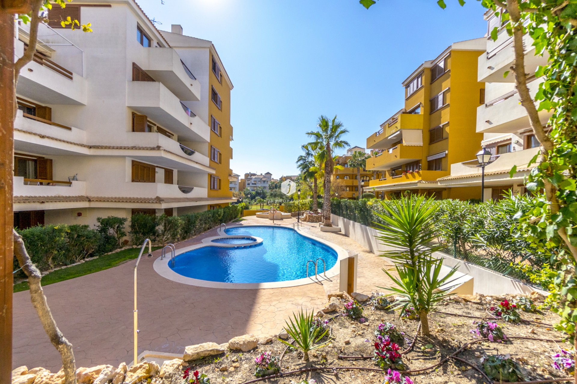 Resale - Apartment / flat -
Torrevieja - Costa Blanca