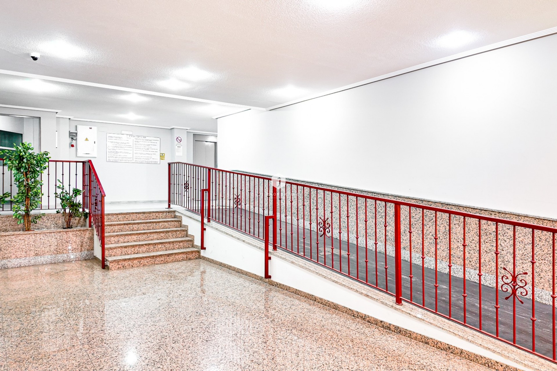 Resale - Apartment / flat -
Torrevieja - Costa Blanca