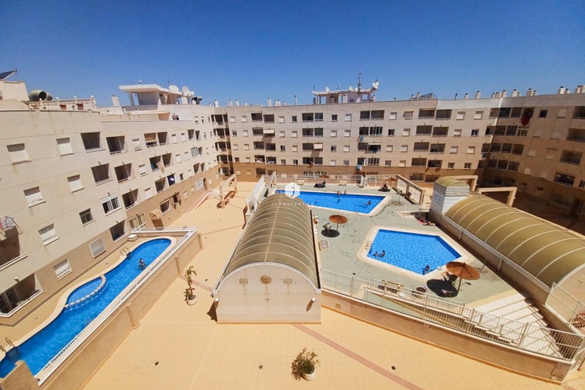Resale - Apartment / flat -
Torrevieja - Costa Blanca