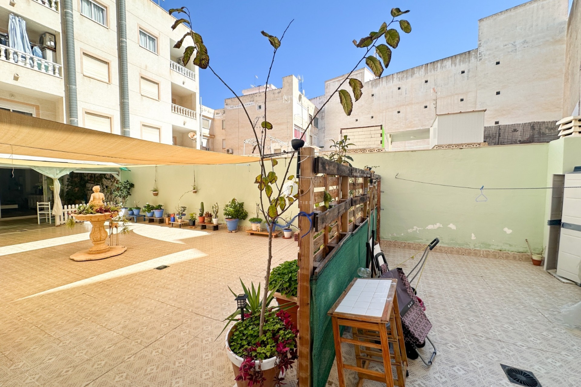 Resale - Apartment / flat -
Torrevieja - Costa Blanca