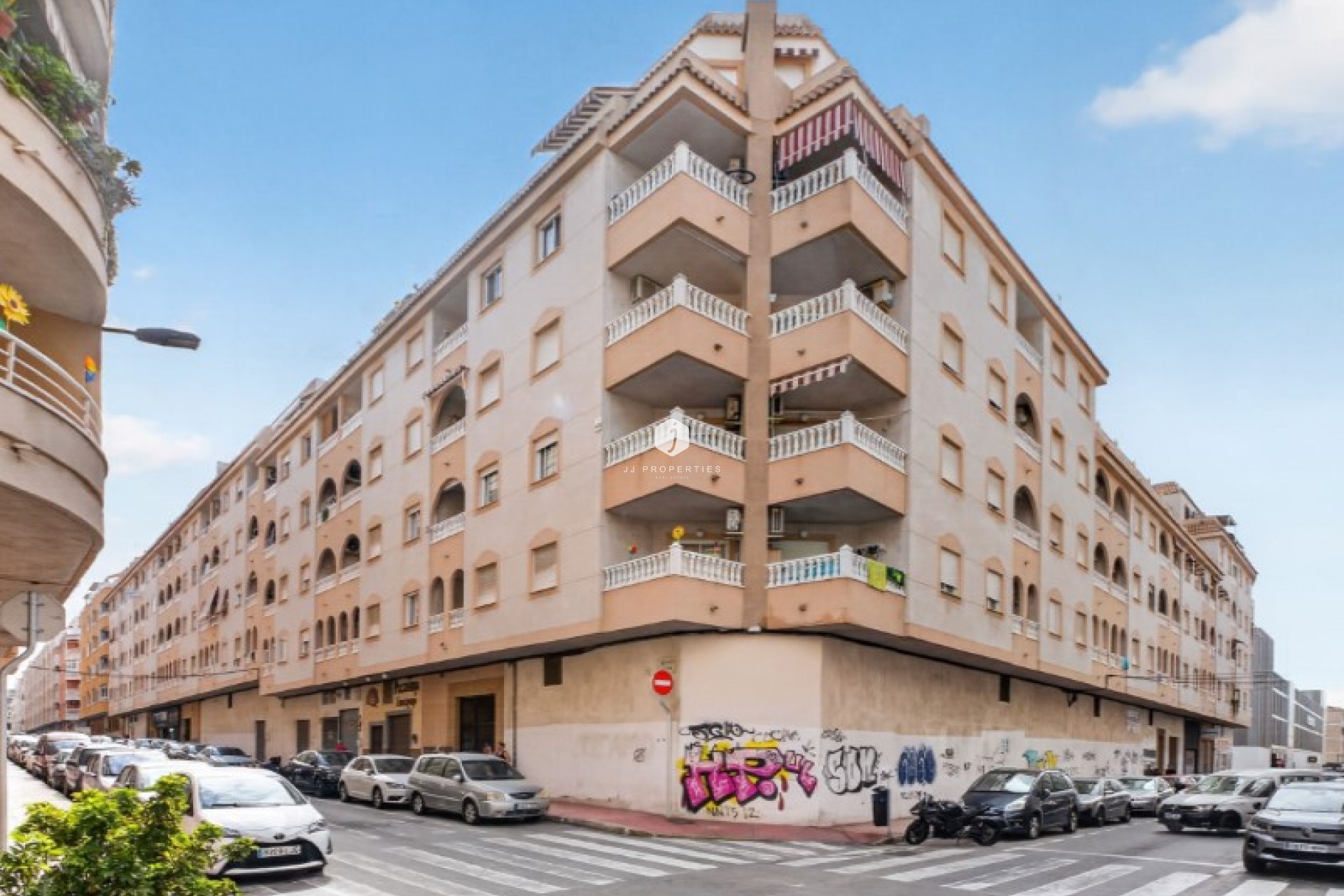 Resale - Apartment / flat -
Torrevieja - Costa Blanca