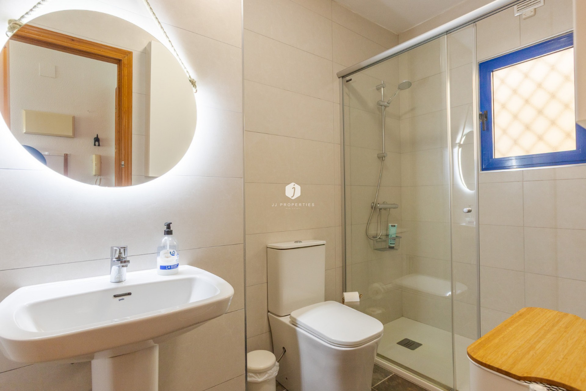 Resale - Apartment / flat -
Torrevieja - Costa Blanca