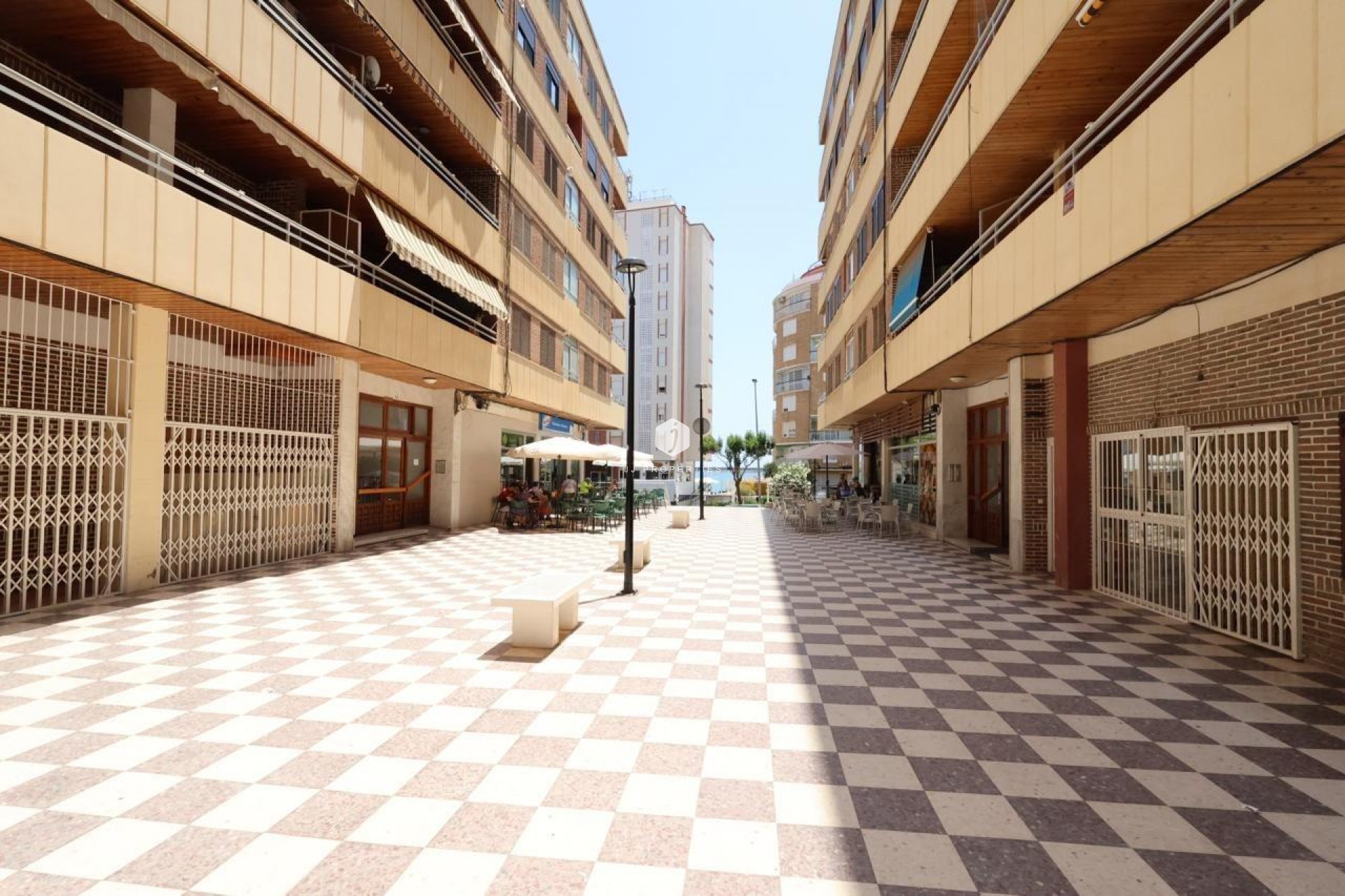 Resale - Apartment / flat -
Torrevieja - Costa Blanca