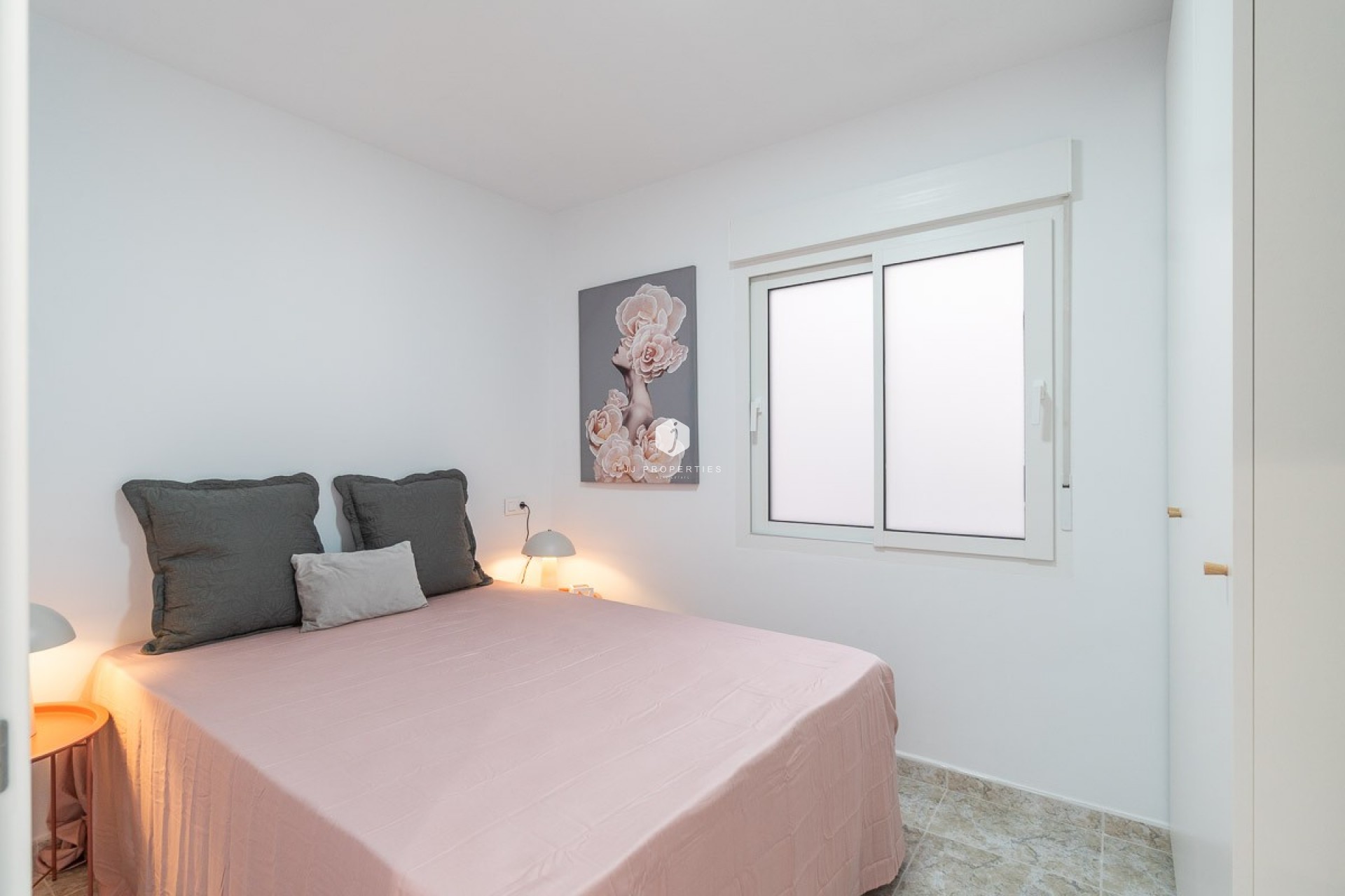 Resale - Apartment / flat -
Torrevieja - Costa Blanca