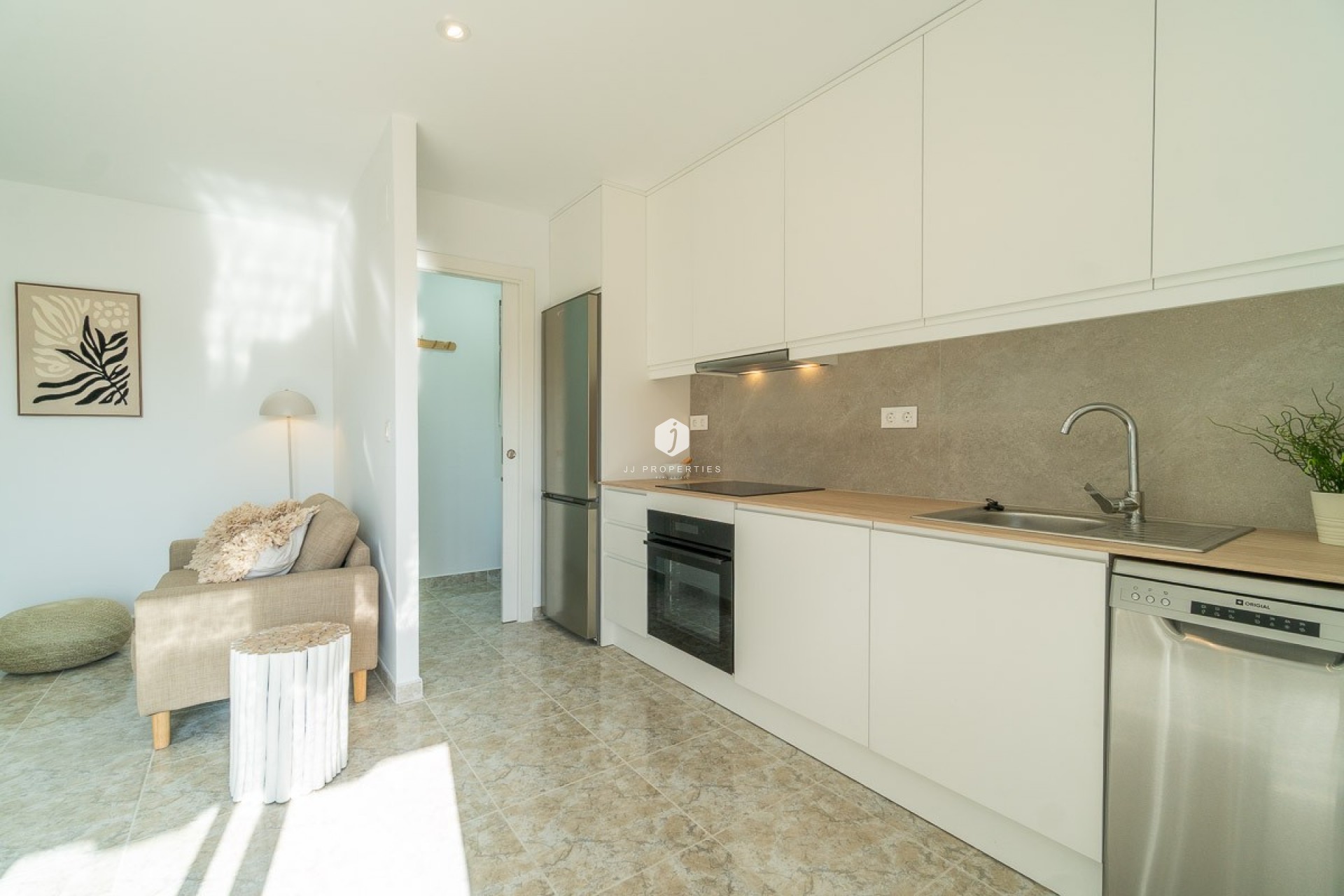 Resale - Apartment / flat -
Torrevieja - Costa Blanca