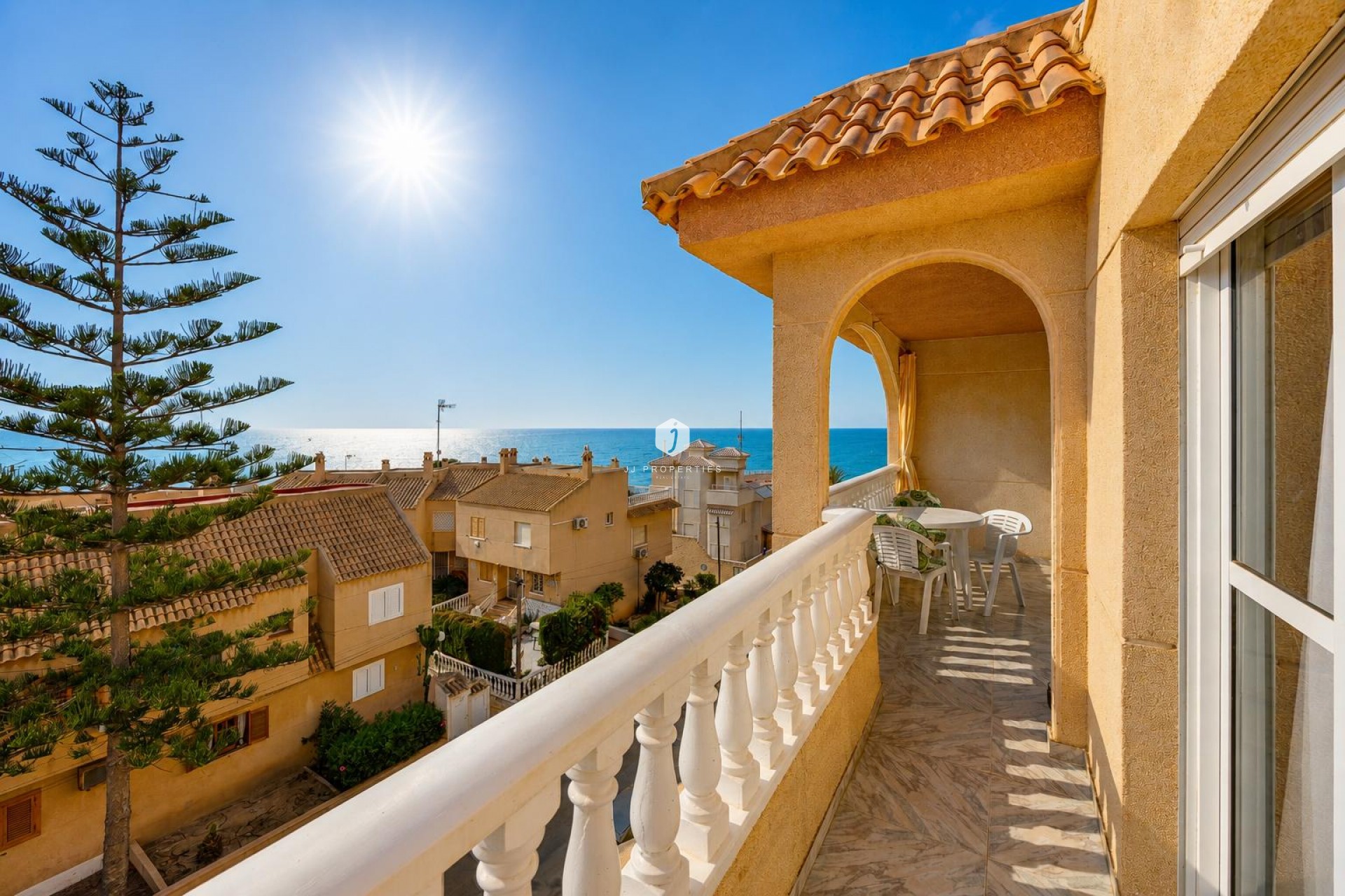 Resale - Apartment / flat -
Torrevieja - Costa Blanca