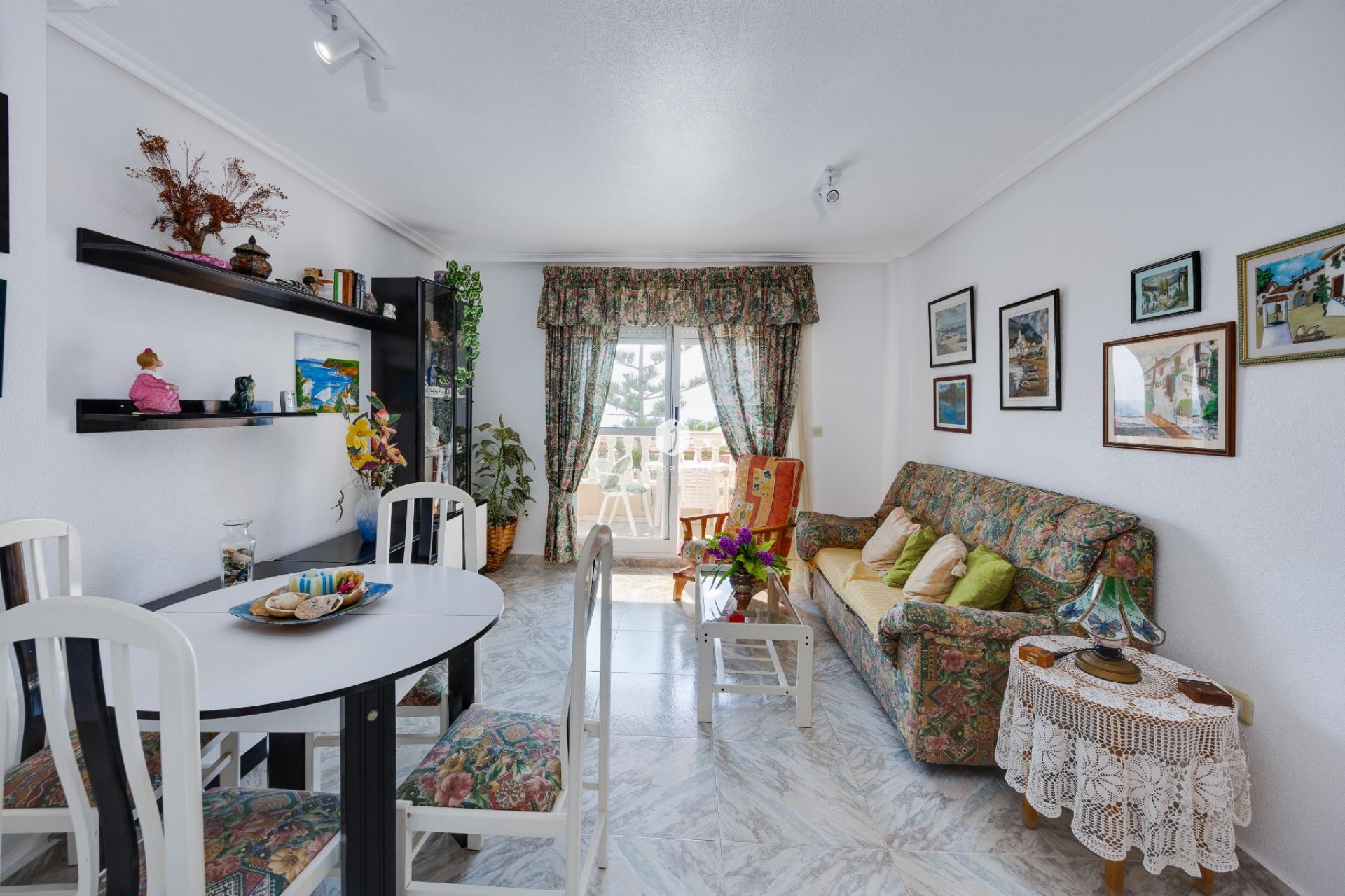 Resale - Apartment / flat -
Torrevieja - Costa Blanca