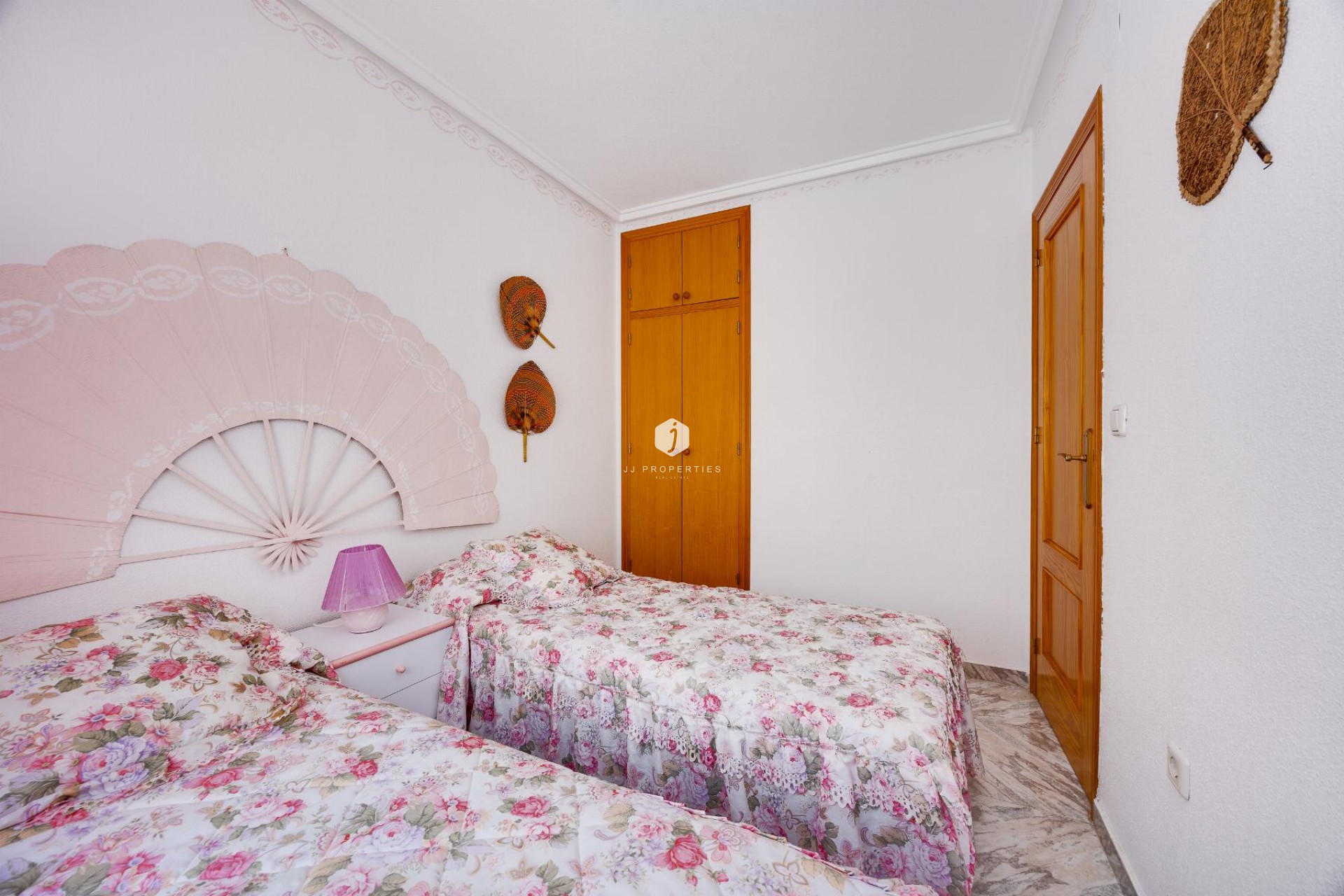 Resale - Apartment / flat -
Torrevieja - Costa Blanca