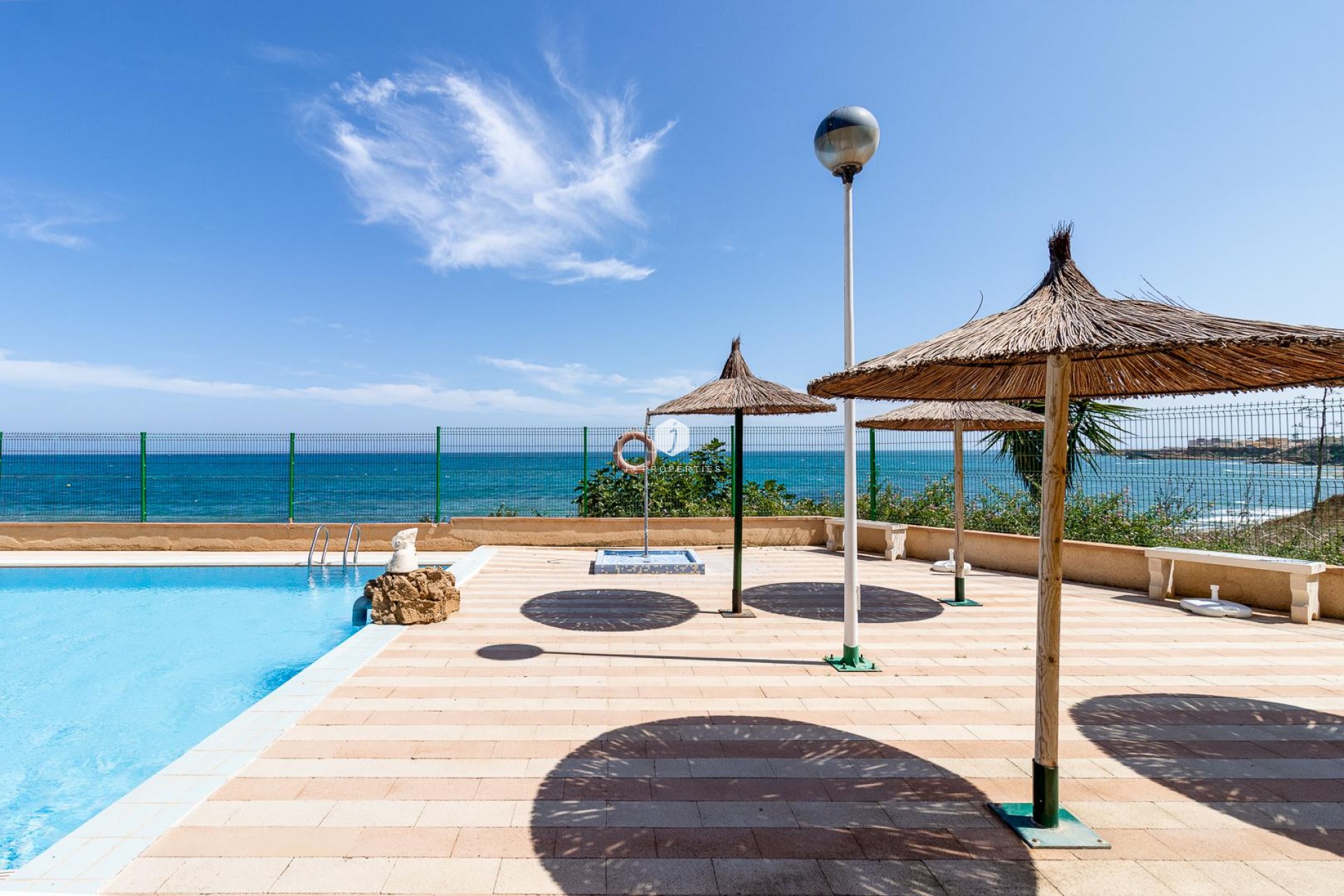 Resale - Apartment / flat -
Torrevieja - Costa Blanca