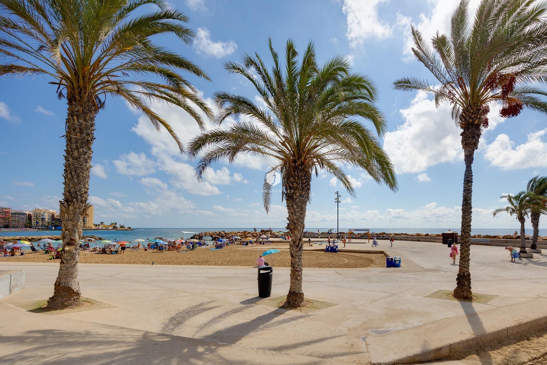 Resale - Apartment / flat -
Torrevieja - Costa Blanca