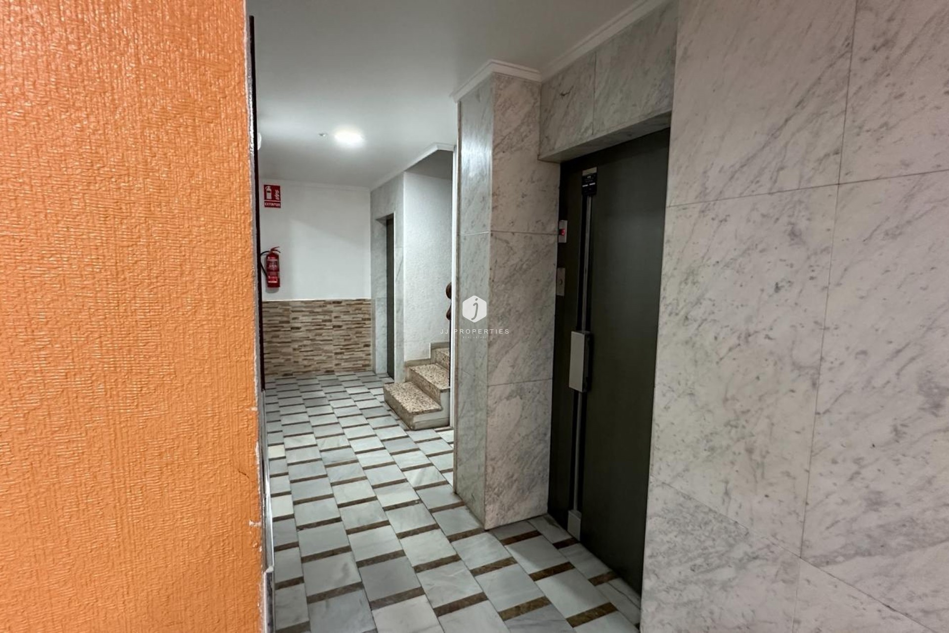 Resale - Apartment / flat -
Torrevieja - Costa Blanca